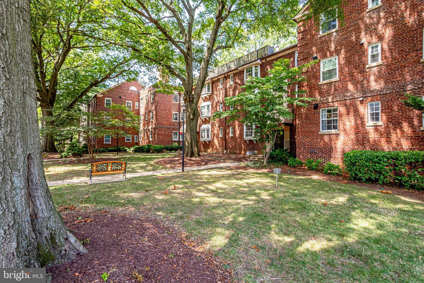 2106 N SCOTT ST #40, ARLINGTON, Virginia 22209, 1 Bedroom Bedrooms, 4 Rooms Rooms,1 BathroomBathrooms,Residential,For sale,2106 N SCOTT ST #40,VAAR2062776 MLS # VAAR2062776 2106 N SCOTT ST #40, ARLINGTON, Virginia 22209, 1 Bedroom Bedrooms, 4 Rooms Rooms,1 BathroomBathrooms,Residential,For sale,2106 N SCOTT ST #40,VAAR2062776 MLS # VAAR2062776