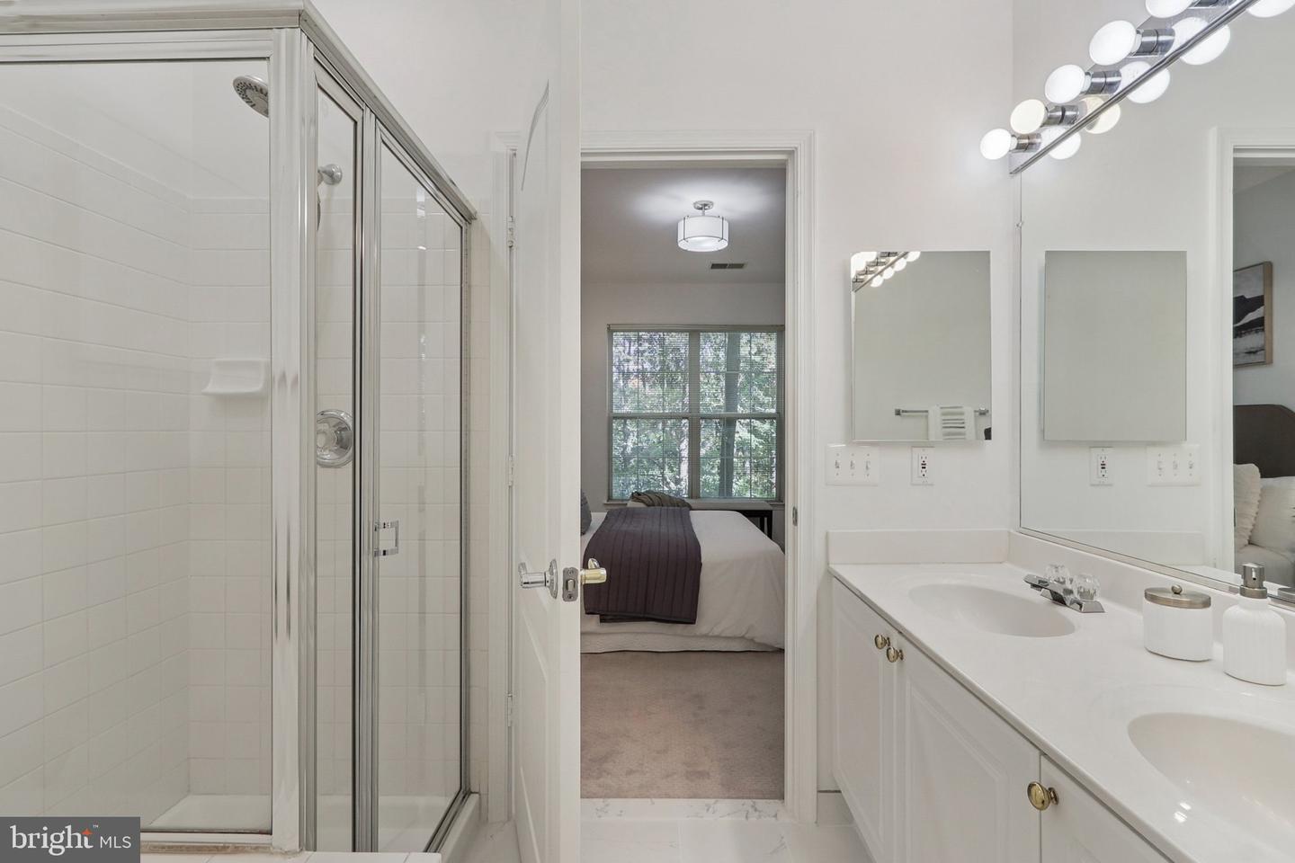 6610-F NETTIES LN #27F, ALEXANDRIA, Virginia 22315, 3 Bedrooms Bedrooms, ,2 BathroomsBathrooms,Residential,For sale,6610-F NETTIES LN #27F,VAFX2264044 MLS # VAFX2264044 6610-F NETTIES LN #27F, ALEXANDRIA, Virginia 22315, 3 Bedrooms Bedrooms, ,2 BathroomsBathrooms,Residential,For sale,6610-F NETTIES LN #27F,VAFX2264044 MLS # VAFX2264044