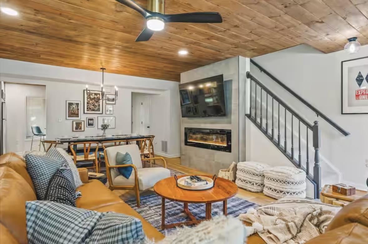 3682 KILLY CT, MCGAHEYSVILLE, Virginia 22840, 4 Bedrooms Bedrooms, ,2 BathroomsBathrooms,Residential,3682 KILLY CT,670416 MLS # 670416 3682 KILLY CT, MCGAHEYSVILLE, Virginia 22840, 4 Bedrooms Bedrooms, ,2 BathroomsBathrooms,Residential,3682 KILLY CT,670416 MLS # 670416
