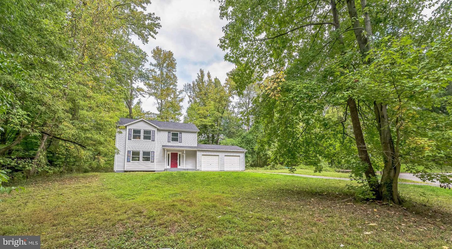 8118 STACEY RD, ALEXANDRIA, Virginia 22308, 4 Bedrooms Bedrooms, ,2 BathroomsBathrooms,Residential,For sale,8118 STACEY RD,VAFX2266004 MLS # VAFX2266004