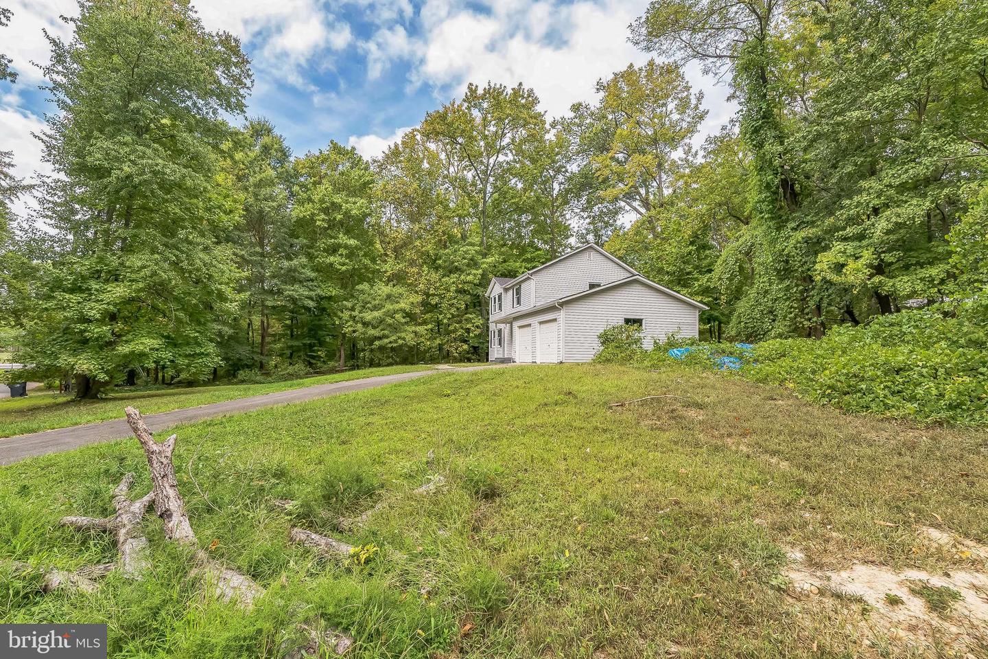 8118 STACEY RD, ALEXANDRIA, Virginia 22308, 4 Bedrooms Bedrooms, ,2 BathroomsBathrooms,Residential,For sale,8118 STACEY RD,VAFX2266004 MLS # VAFX2266004