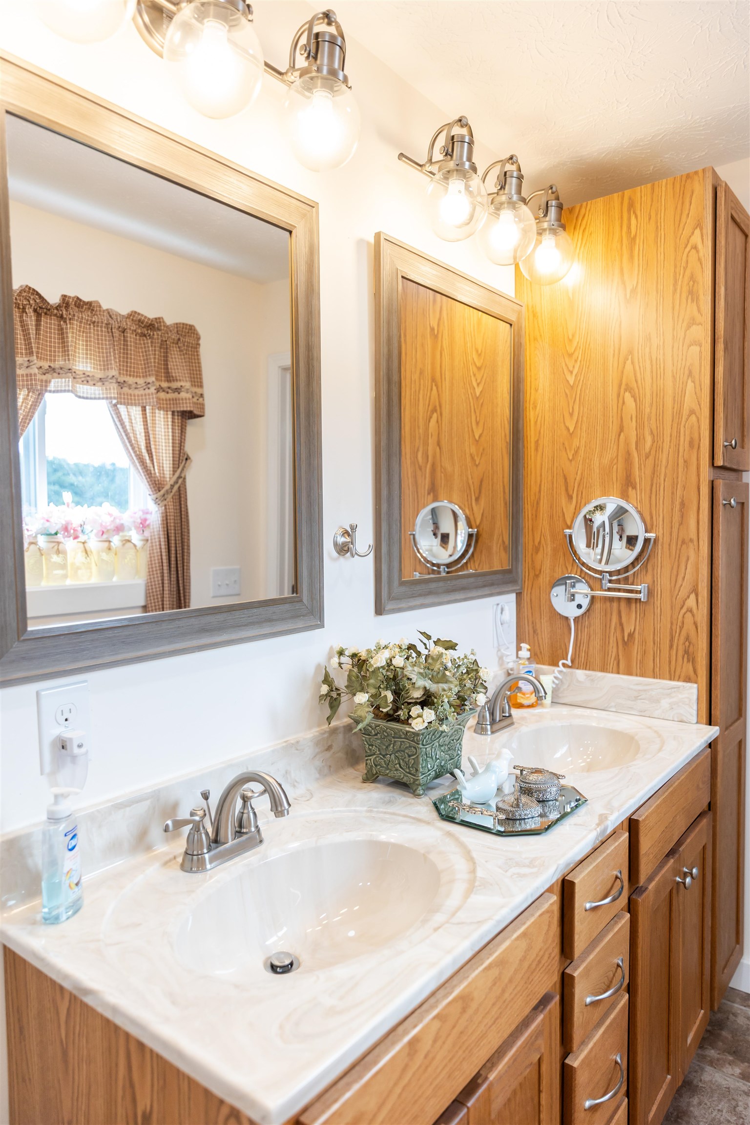 842 ADAIR HILL RD, ROCKBRIDGE BATHS, Virginia 24473, 3 Bedrooms Bedrooms, ,2 BathroomsBathrooms,Residential,842 ADAIR HILL RD,670433 MLS # 670433 842 ADAIR HILL RD, ROCKBRIDGE BATHS, Virginia 24473, 3 Bedrooms Bedrooms, ,2 BathroomsBathrooms,Residential,842 ADAIR HILL RD,670433 MLS # 670433