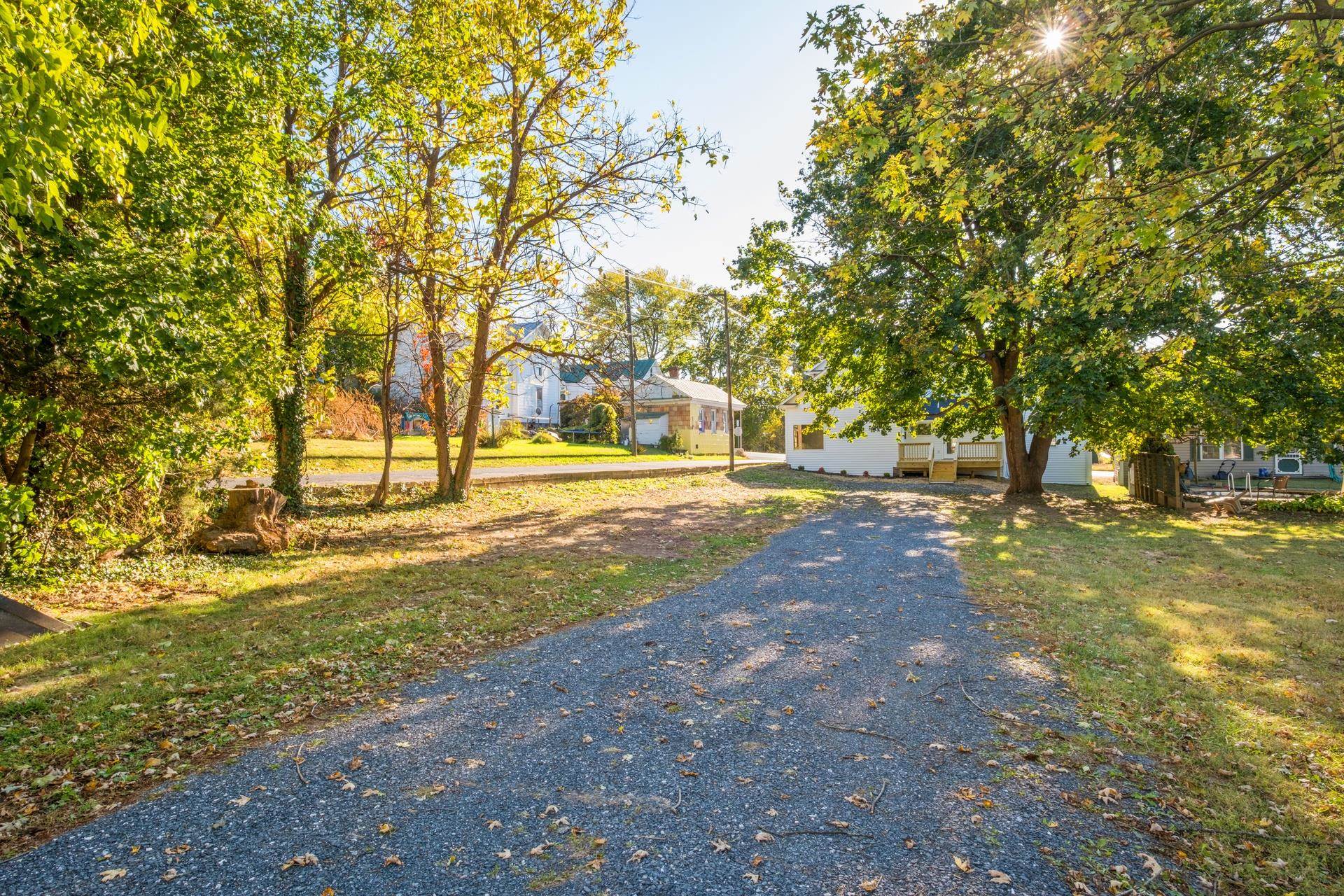 113 MAIN ST, MOUNT CRAWFORD, Virginia 22841, 3 Bedrooms Bedrooms, ,3 BathroomsBathrooms,Residential,Burns,113 MAIN ST,670439 MLS # 670439 113 MAIN ST, MOUNT CRAWFORD, Virginia 22841, 3 Bedrooms Bedrooms, ,3 BathroomsBathrooms,Residential,Burns,113 MAIN ST,670439 MLS # 670439