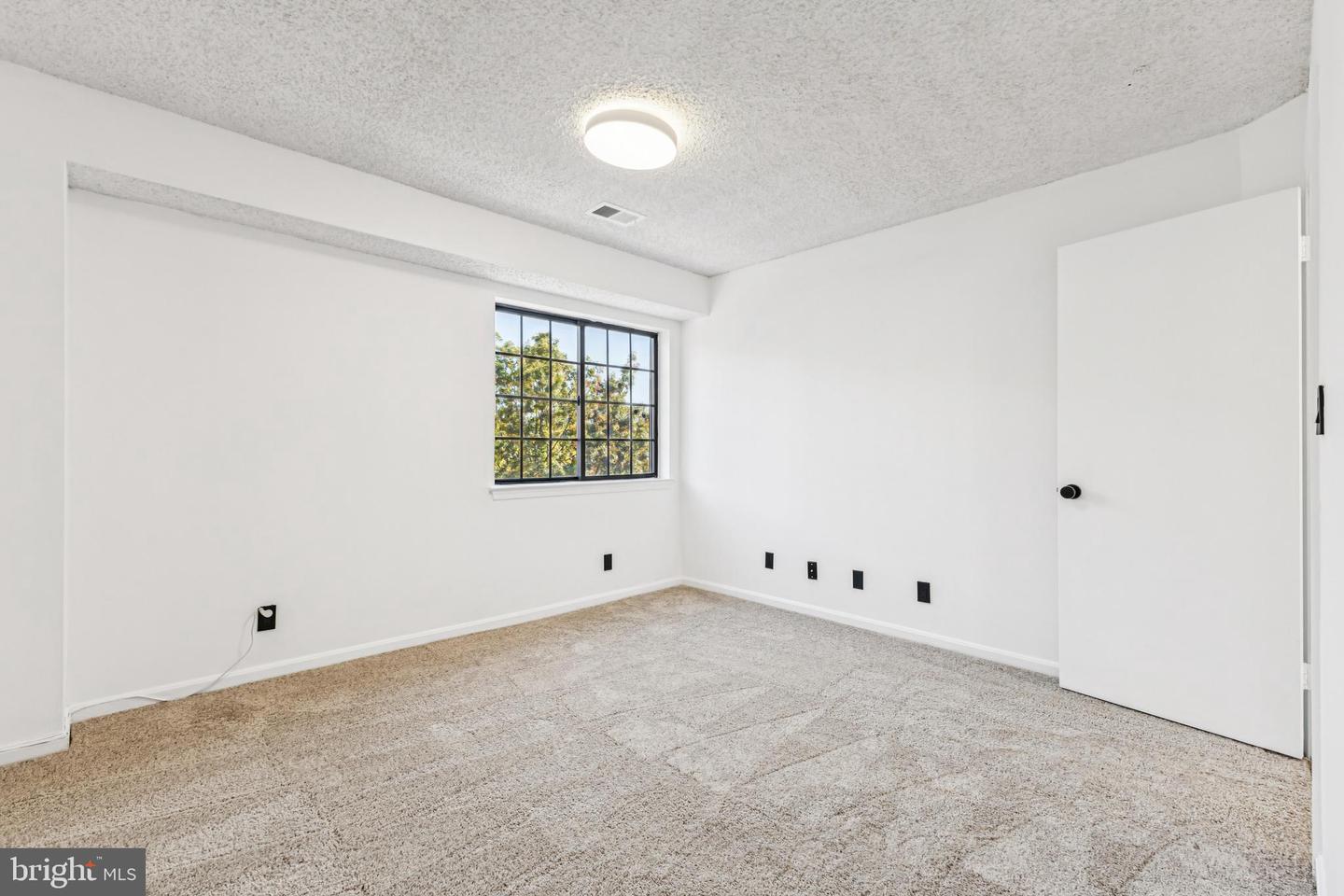 6006-F CURTIER DR #F, ALEXANDRIA, Virginia 22310, 2 Bedrooms Bedrooms, ,2 BathroomsBathrooms,Residential,For sale,6006-F CURTIER DR #F,VAFX2267152 MLS # VAFX2267152 6006-F CURTIER DR #F, ALEXANDRIA, Virginia 22310, 2 Bedrooms Bedrooms, ,2 BathroomsBathrooms,Residential,For sale,6006-F CURTIER DR #F,VAFX2267152 MLS # VAFX2267152