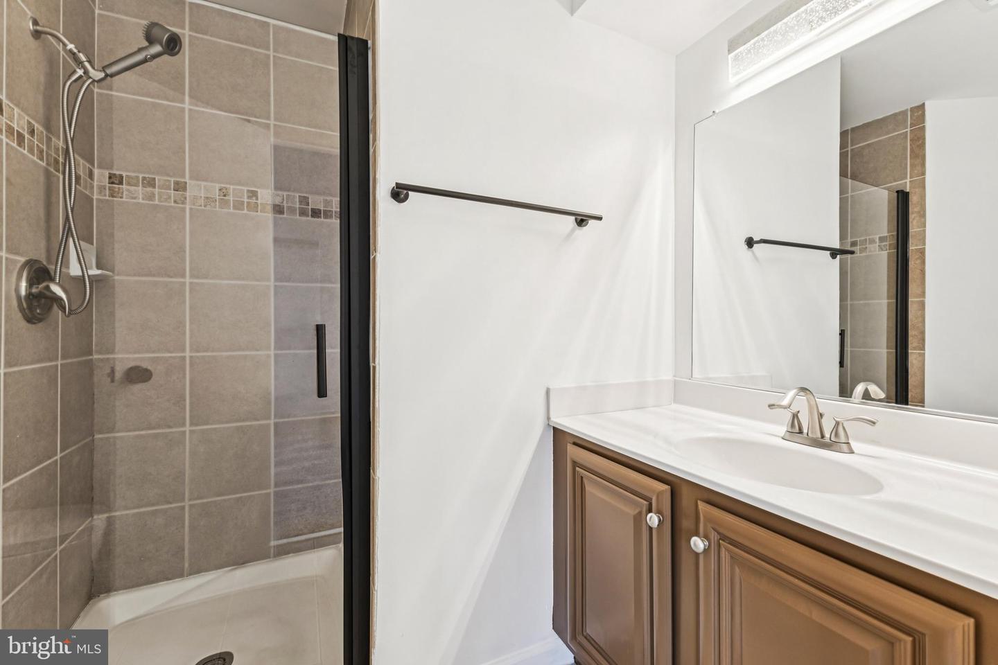 6006-F CURTIER DR #F, ALEXANDRIA, Virginia 22310, 2 Bedrooms Bedrooms, ,2 BathroomsBathrooms,Residential,For sale,6006-F CURTIER DR #F,VAFX2267152 MLS # VAFX2267152 6006-F CURTIER DR #F, ALEXANDRIA, Virginia 22310, 2 Bedrooms Bedrooms, ,2 BathroomsBathrooms,Residential,For sale,6006-F CURTIER DR #F,VAFX2267152 MLS # VAFX2267152