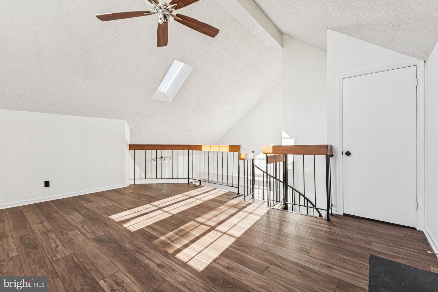 6006-F CURTIER DR #F, ALEXANDRIA, Virginia 22310, 2 Bedrooms Bedrooms, ,2 BathroomsBathrooms,Residential,For sale,6006-F CURTIER DR #F,VAFX2267152 MLS # VAFX2267152 6006-F CURTIER DR #F, ALEXANDRIA, Virginia 22310, 2 Bedrooms Bedrooms, ,2 BathroomsBathrooms,Residential,For sale,6006-F CURTIER DR #F,VAFX2267152 MLS # VAFX2267152