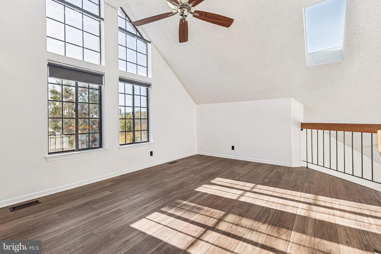 6006-F CURTIER DR #F, ALEXANDRIA, Virginia 22310, 2 Bedrooms Bedrooms, ,2 BathroomsBathrooms,Residential,For sale,6006-F CURTIER DR #F,VAFX2267152 MLS # VAFX2267152 6006-F CURTIER DR #F, ALEXANDRIA, Virginia 22310, 2 Bedrooms Bedrooms, ,2 BathroomsBathrooms,Residential,For sale,6006-F CURTIER DR #F,VAFX2267152 MLS # VAFX2267152