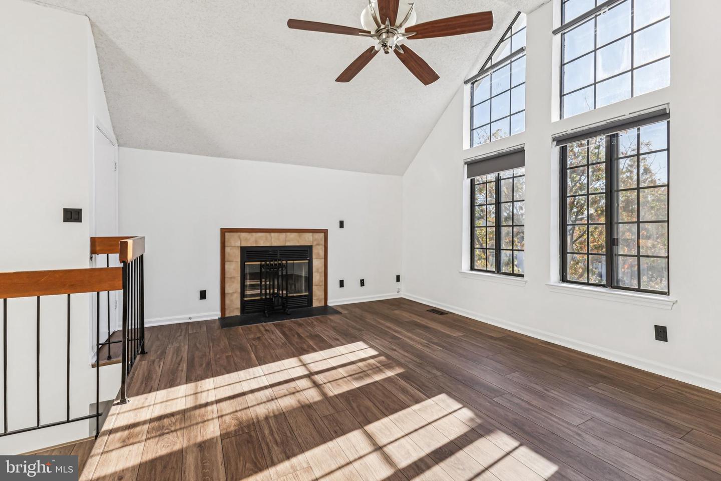 6006-F CURTIER DR #F, ALEXANDRIA, Virginia 22310, 2 Bedrooms Bedrooms, ,2 BathroomsBathrooms,Residential,For sale,6006-F CURTIER DR #F,VAFX2267152 MLS # VAFX2267152 6006-F CURTIER DR #F, ALEXANDRIA, Virginia 22310, 2 Bedrooms Bedrooms, ,2 BathroomsBathrooms,Residential,For sale,6006-F CURTIER DR #F,VAFX2267152 MLS # VAFX2267152