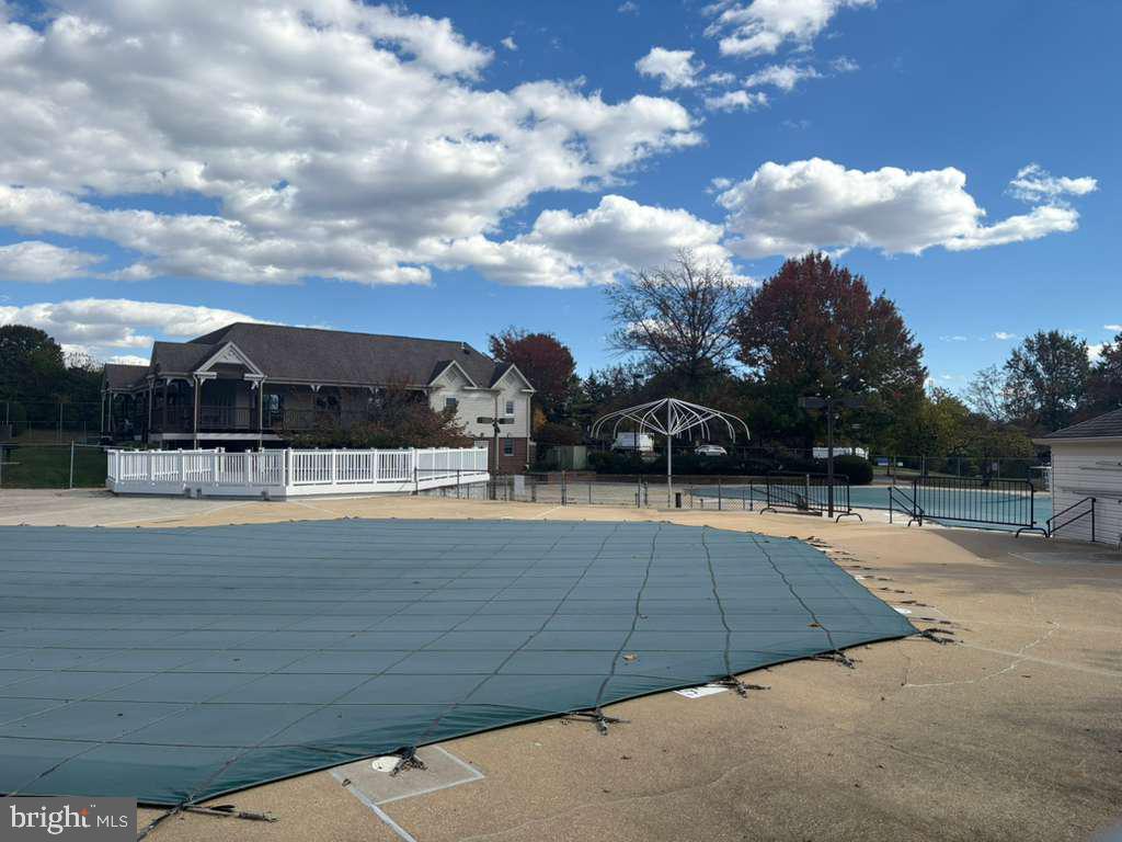 6006-F CURTIER DR #F, ALEXANDRIA, Virginia 22310, 2 Bedrooms Bedrooms, ,2 BathroomsBathrooms,Residential,For sale,6006-F CURTIER DR #F,VAFX2267152 MLS # VAFX2267152 6006-F CURTIER DR #F, ALEXANDRIA, Virginia 22310, 2 Bedrooms Bedrooms, ,2 BathroomsBathrooms,Residential,For sale,6006-F CURTIER DR #F,VAFX2267152 MLS # VAFX2267152