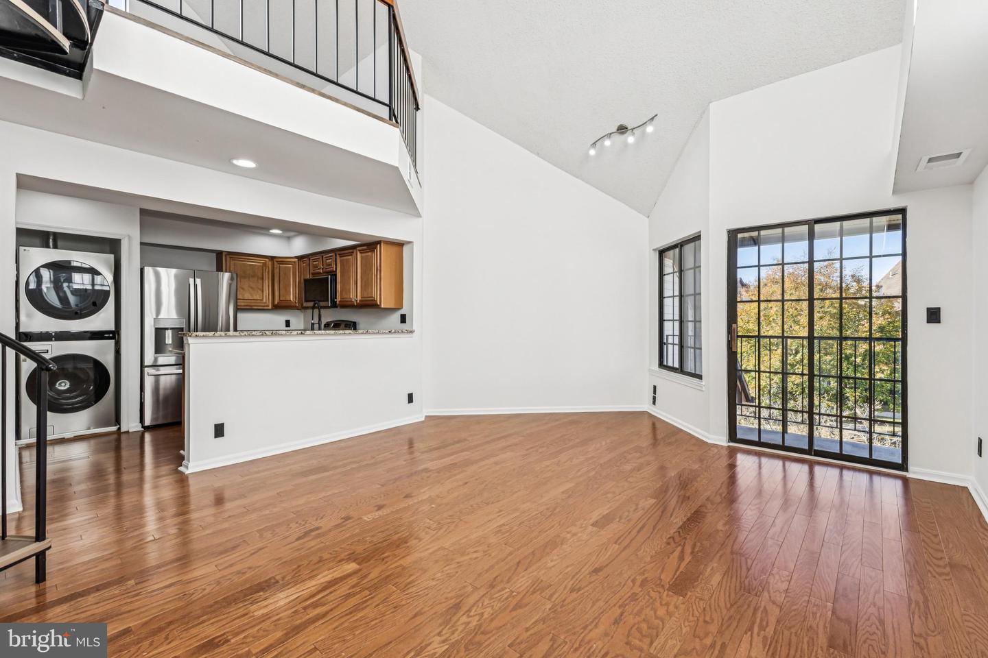 6006-F CURTIER DR #F, ALEXANDRIA, Virginia 22310, 2 Bedrooms Bedrooms, ,2 BathroomsBathrooms,Residential,For sale,6006-F CURTIER DR #F,VAFX2267152 MLS # VAFX2267152 6006-F CURTIER DR #F, ALEXANDRIA, Virginia 22310, 2 Bedrooms Bedrooms, ,2 BathroomsBathrooms,Residential,For sale,6006-F CURTIER DR #F,VAFX2267152 MLS # VAFX2267152
