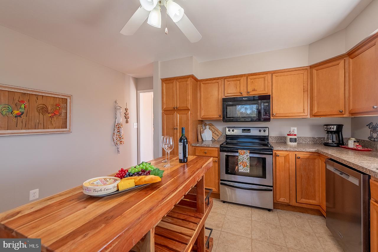 5621 OLD AUBURN RD, WARRENTON, Virginia 20187, 4 Bedrooms Bedrooms, ,2 BathroomsBathrooms,Residential,For sale,5621 OLD AUBURN RD,VAFQ2018316 MLS # VAFQ2018316 5621 OLD AUBURN RD, WARRENTON, Virginia 20187, 4 Bedrooms Bedrooms, ,2 BathroomsBathrooms,Residential,For sale,5621 OLD AUBURN RD,VAFQ2018316 MLS # VAFQ2018316
