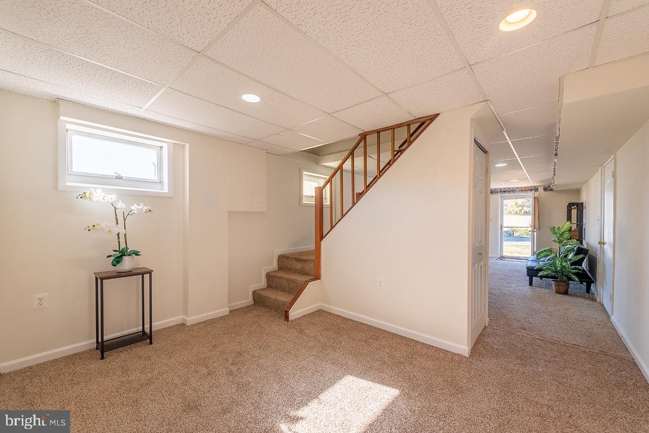 5621 OLD AUBURN RD, WARRENTON, Virginia 20187, 4 Bedrooms Bedrooms, ,2 BathroomsBathrooms,Residential,For sale,5621 OLD AUBURN RD,VAFQ2018316 MLS # VAFQ2018316 5621 OLD AUBURN RD, WARRENTON, Virginia 20187, 4 Bedrooms Bedrooms, ,2 BathroomsBathrooms,Residential,For sale,5621 OLD AUBURN RD,VAFQ2018316 MLS # VAFQ2018316