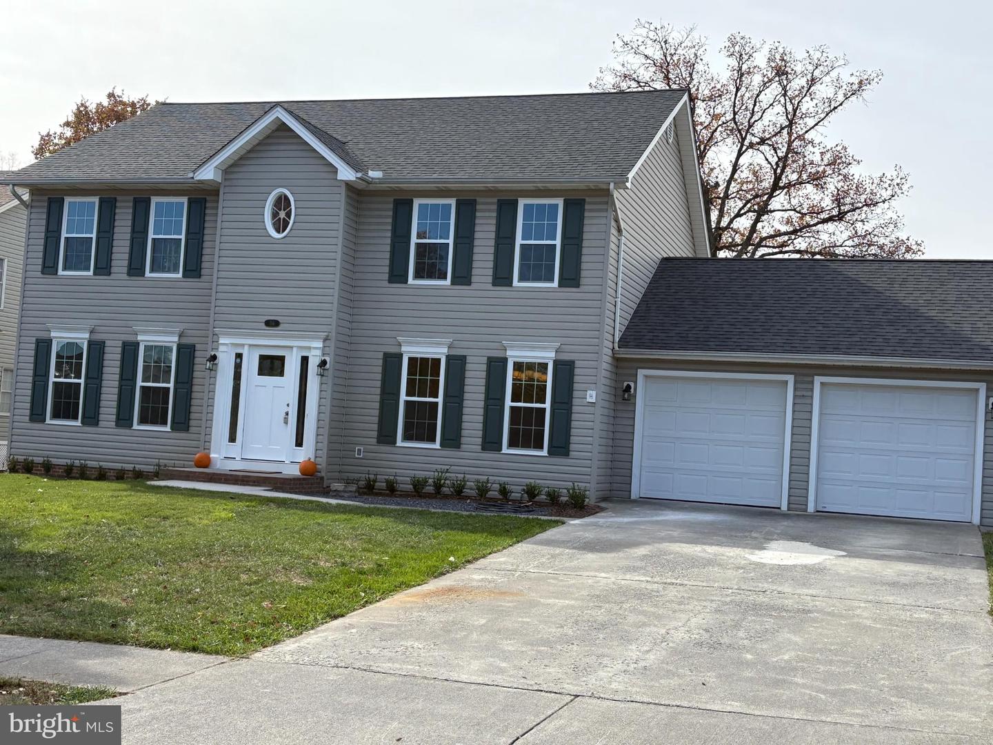 116 BARKWOOD DR, STEPHENS CITY, Virginia 22655, 4 Bedrooms Bedrooms, 15 Rooms Rooms,2 BathroomsBathrooms,Residential,For sale,116 BARKWOOD DR,VAFV2036860 MLS # VAFV2036860 116 BARKWOOD DR, STEPHENS CITY, Virginia 22655, 4 Bedrooms Bedrooms, 15 Rooms Rooms,2 BathroomsBathrooms,Residential,For sale,116 BARKWOOD DR,VAFV2036860 MLS # VAFV2036860