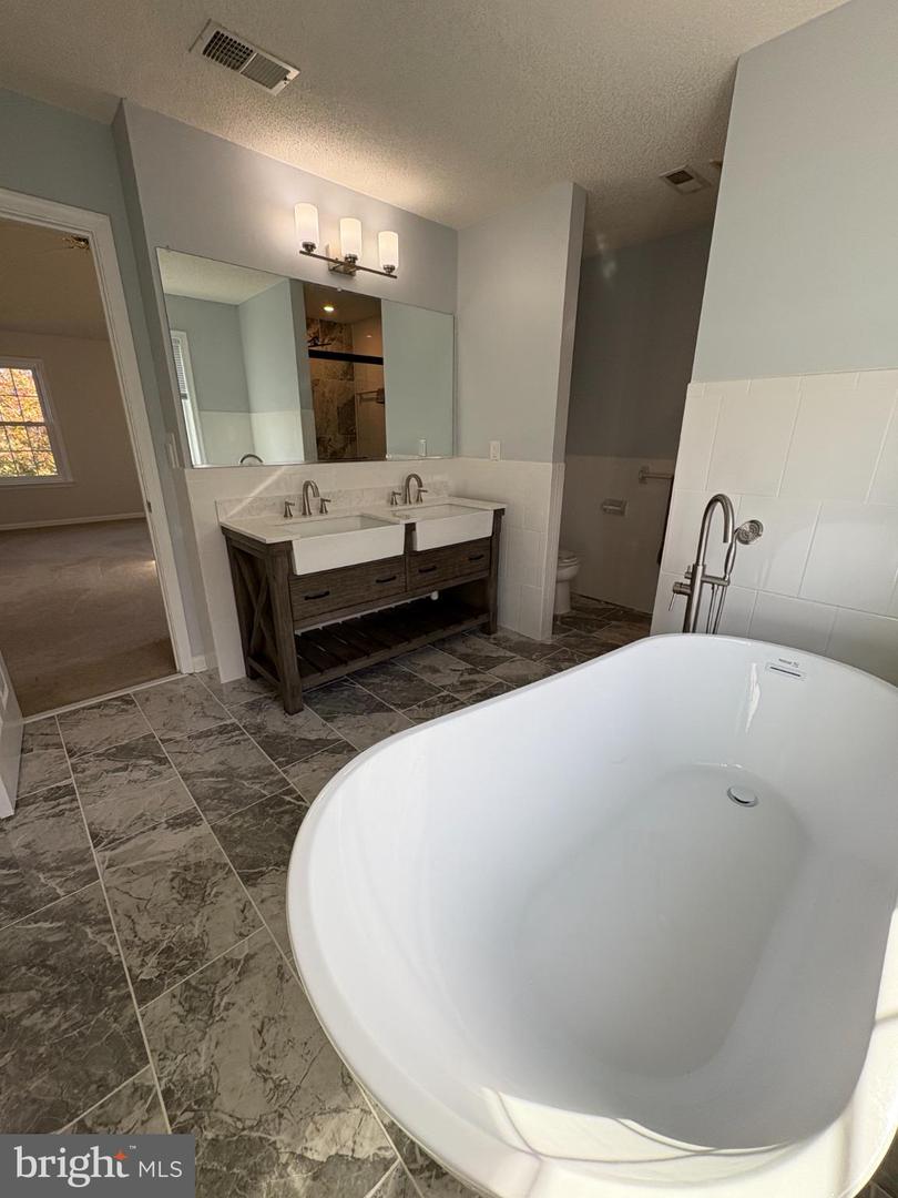 116 BARKWOOD DR, STEPHENS CITY, Virginia 22655, 4 Bedrooms Bedrooms, 15 Rooms Rooms,2 BathroomsBathrooms,Residential,For sale,116 BARKWOOD DR,VAFV2036860 MLS # VAFV2036860 116 BARKWOOD DR, STEPHENS CITY, Virginia 22655, 4 Bedrooms Bedrooms, 15 Rooms Rooms,2 BathroomsBathrooms,Residential,For sale,116 BARKWOOD DR,VAFV2036860 MLS # VAFV2036860