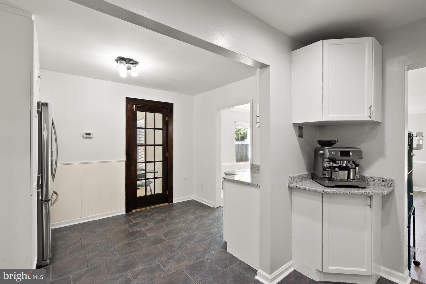 4006 NOVAR DR, CHANTILLY, Virginia 20151, 4 Bedrooms Bedrooms, ,2 BathroomsBathrooms,Residential,For sale,4006 NOVAR DR,VAFX2268096 MLS # VAFX2268096