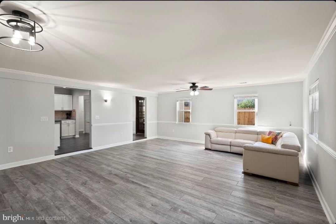 4006 NOVAR DR, CHANTILLY, Virginia 20151, 4 Bedrooms Bedrooms, ,2 BathroomsBathrooms,Residential,For sale,4006 NOVAR DR,VAFX2268096 MLS # VAFX2268096