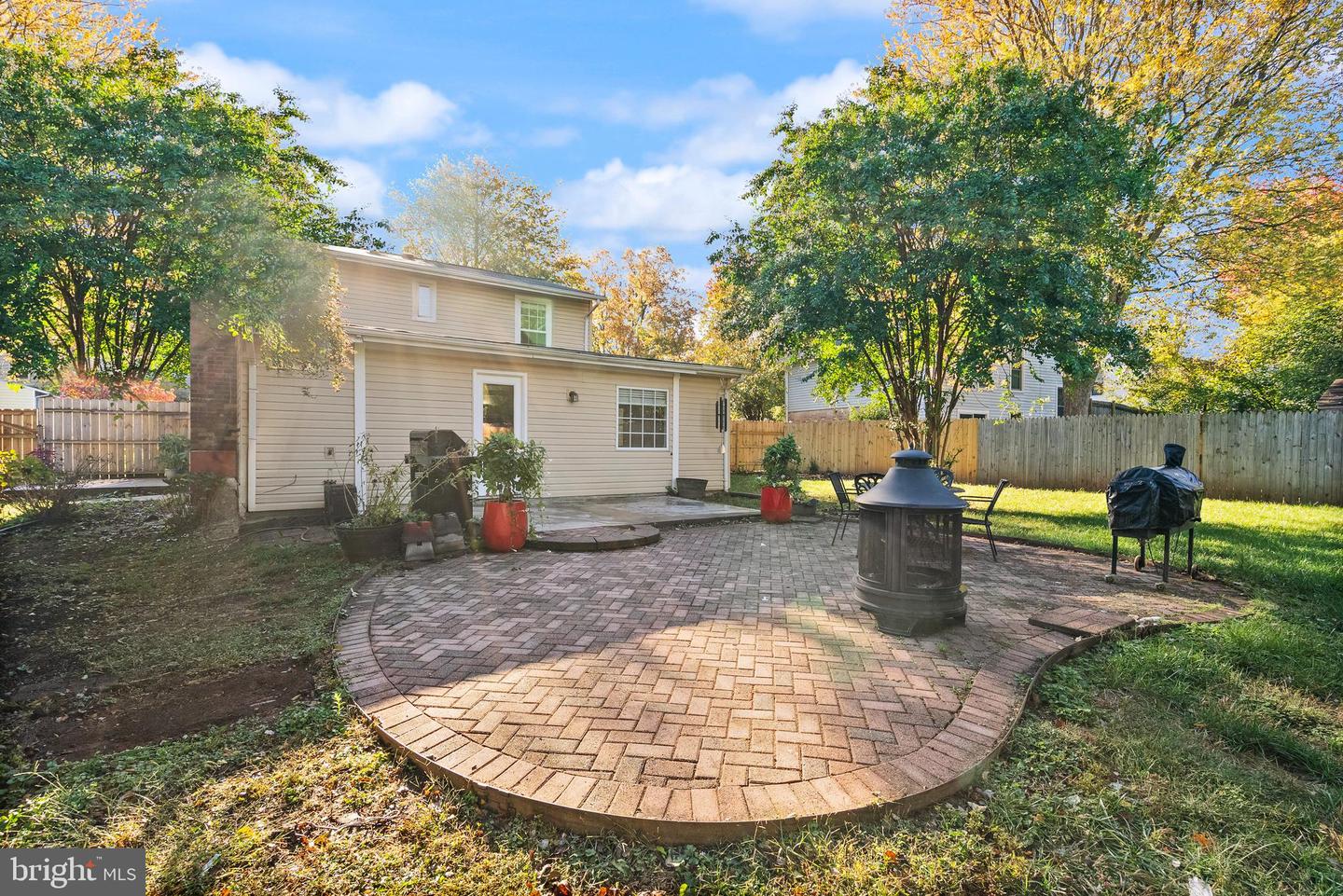 4006 NOVAR DR, CHANTILLY, Virginia 20151, 4 Bedrooms Bedrooms, ,2 BathroomsBathrooms,Residential,For sale,4006 NOVAR DR,VAFX2268096 MLS # VAFX2268096