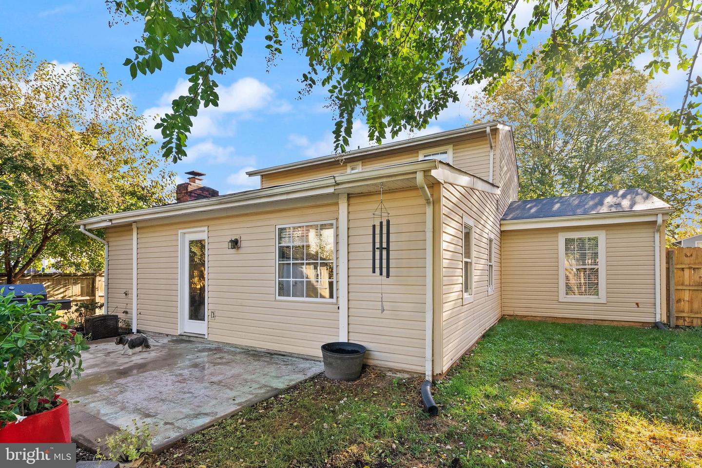 4006 NOVAR DR, CHANTILLY, Virginia 20151, 4 Bedrooms Bedrooms, ,2 BathroomsBathrooms,Residential,For sale,4006 NOVAR DR,VAFX2268096 MLS # VAFX2268096