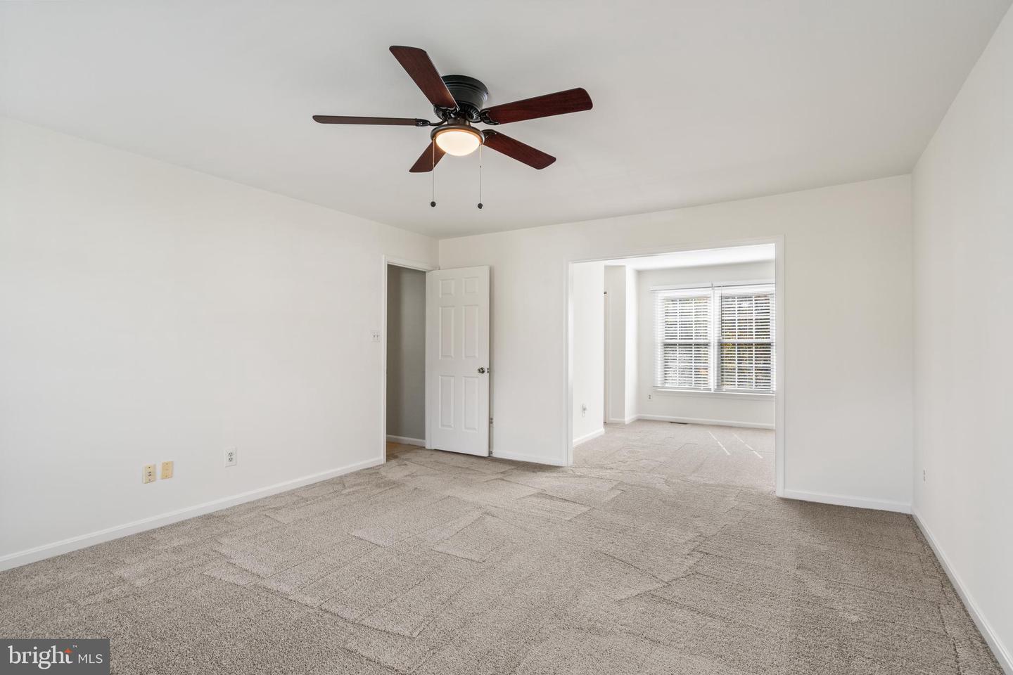 6218 STONEHUNT PL, CLIFTON, Virginia 20124, 4 Bedrooms Bedrooms, ,2 BathroomsBathrooms,Residential,For sale,6218 STONEHUNT PL,VAFX2268978 MLS # VAFX2268978 6218 STONEHUNT PL, CLIFTON, Virginia 20124, 4 Bedrooms Bedrooms, ,2 BathroomsBathrooms,Residential,For sale,6218 STONEHUNT PL,VAFX2268978 MLS # VAFX2268978