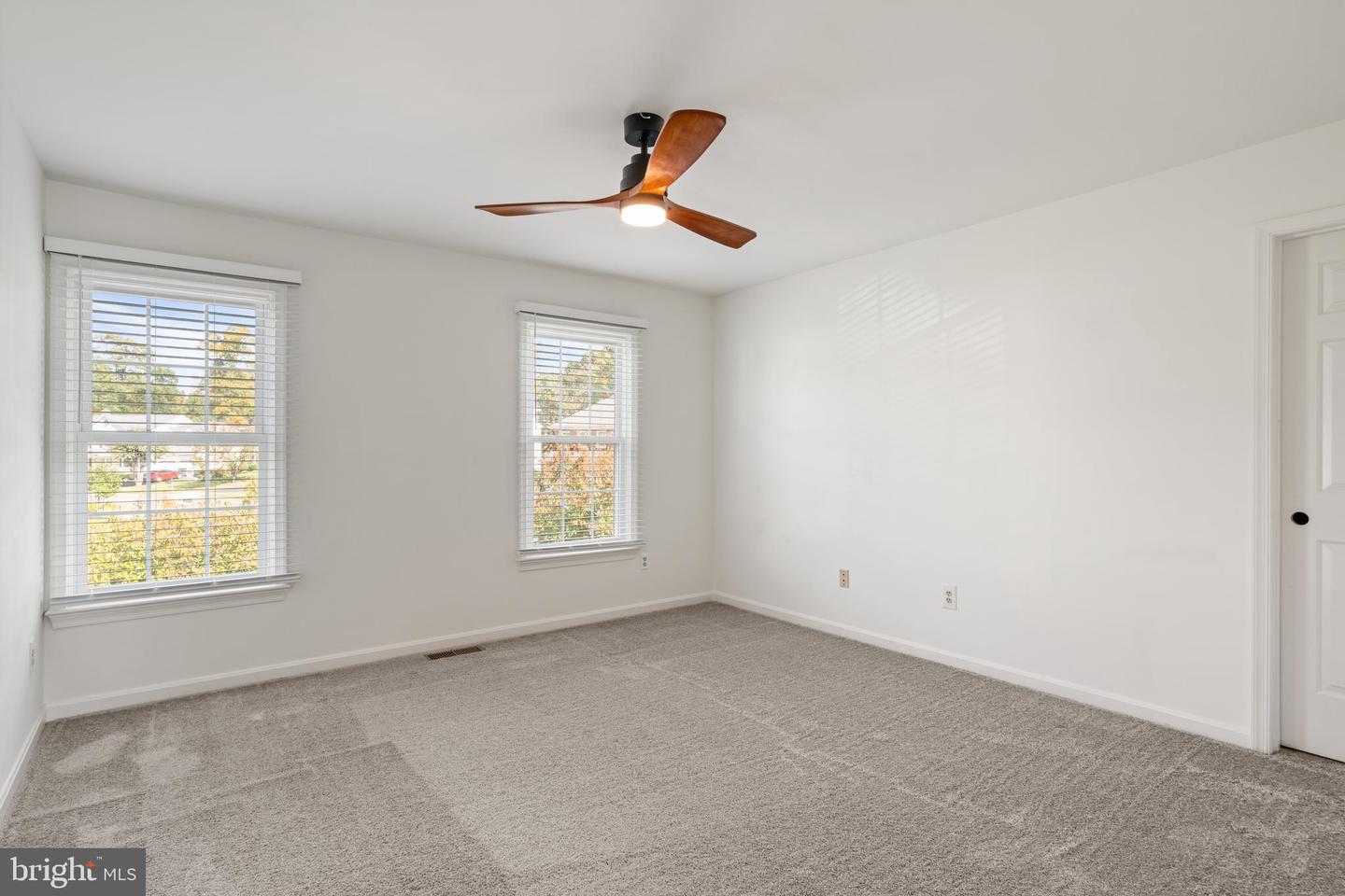 6218 STONEHUNT PL, CLIFTON, Virginia 20124, 4 Bedrooms Bedrooms, ,2 BathroomsBathrooms,Residential,For sale,6218 STONEHUNT PL,VAFX2268978 MLS # VAFX2268978 6218 STONEHUNT PL, CLIFTON, Virginia 20124, 4 Bedrooms Bedrooms, ,2 BathroomsBathrooms,Residential,For sale,6218 STONEHUNT PL,VAFX2268978 MLS # VAFX2268978