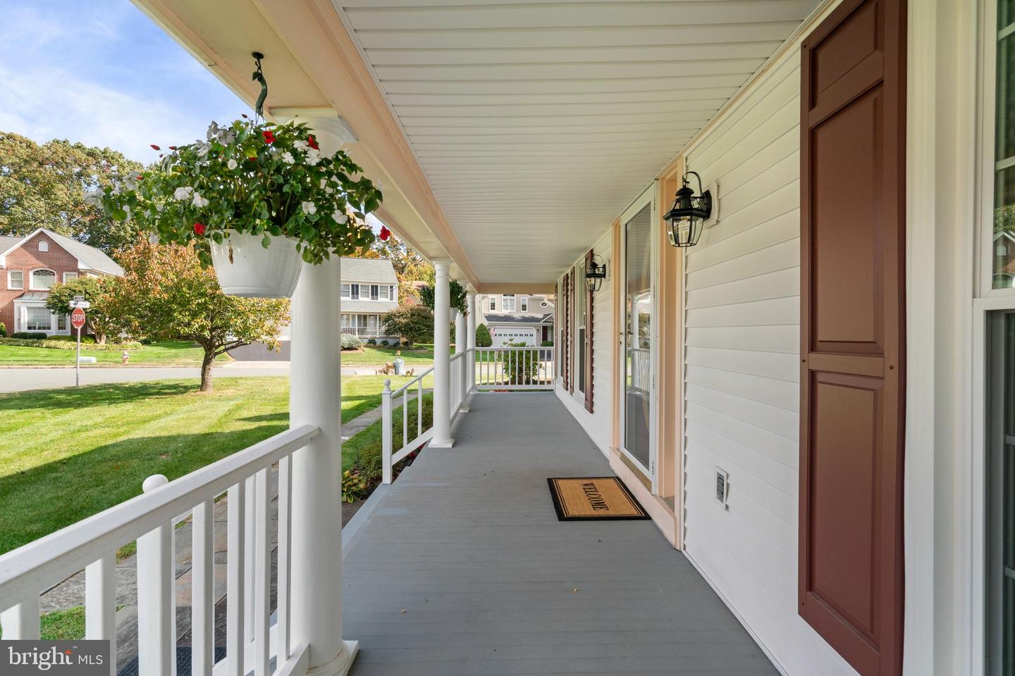 6218 STONEHUNT PL, CLIFTON, Virginia 20124, 4 Bedrooms Bedrooms, ,2 BathroomsBathrooms,Residential,For sale,6218 STONEHUNT PL,VAFX2268978 MLS # VAFX2268978 6218 STONEHUNT PL, CLIFTON, Virginia 20124, 4 Bedrooms Bedrooms, ,2 BathroomsBathrooms,Residential,For sale,6218 STONEHUNT PL,VAFX2268978 MLS # VAFX2268978