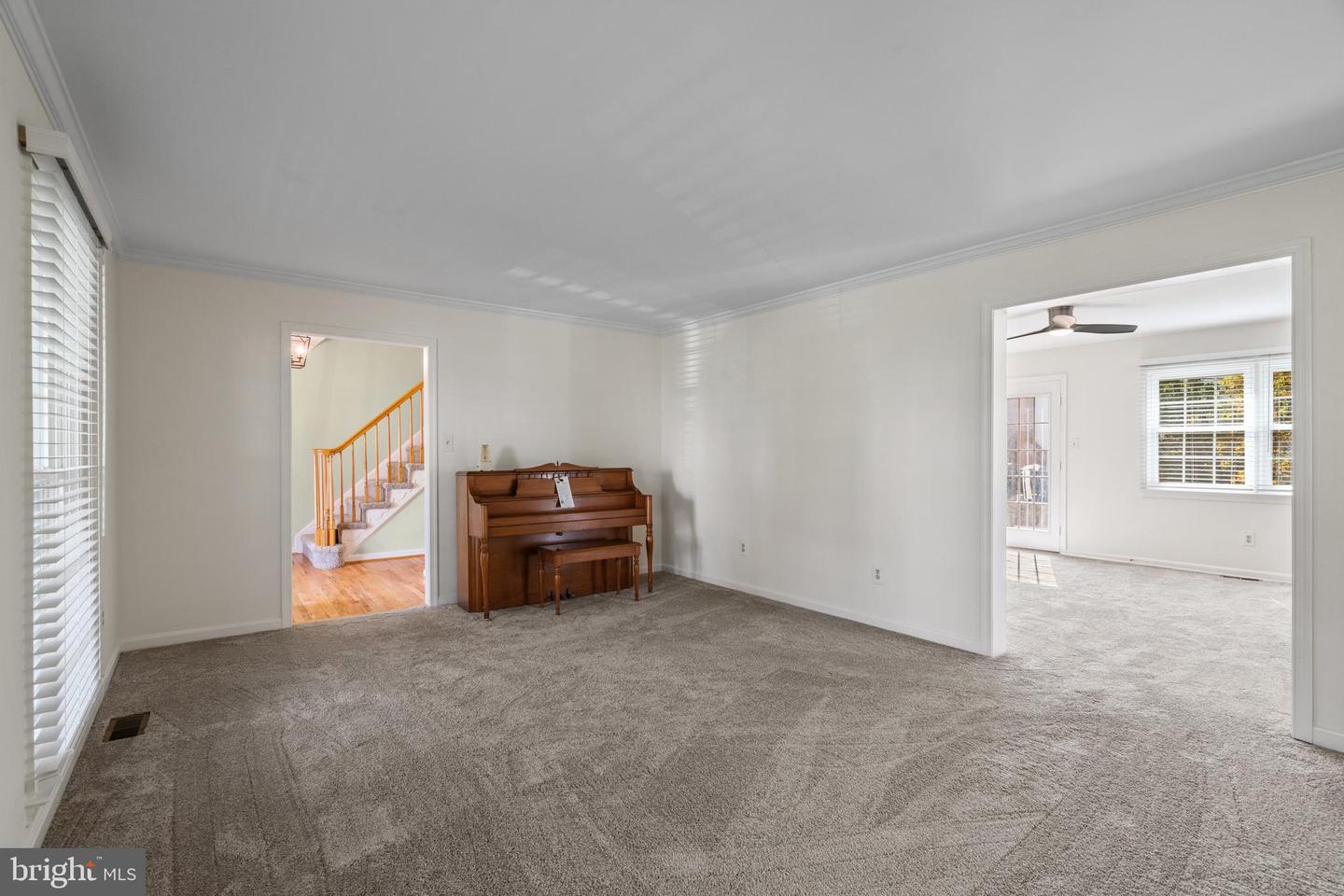 6218 STONEHUNT PL, CLIFTON, Virginia 20124, 4 Bedrooms Bedrooms, ,2 BathroomsBathrooms,Residential,For sale,6218 STONEHUNT PL,VAFX2268978 MLS # VAFX2268978 6218 STONEHUNT PL, CLIFTON, Virginia 20124, 4 Bedrooms Bedrooms, ,2 BathroomsBathrooms,Residential,For sale,6218 STONEHUNT PL,VAFX2268978 MLS # VAFX2268978