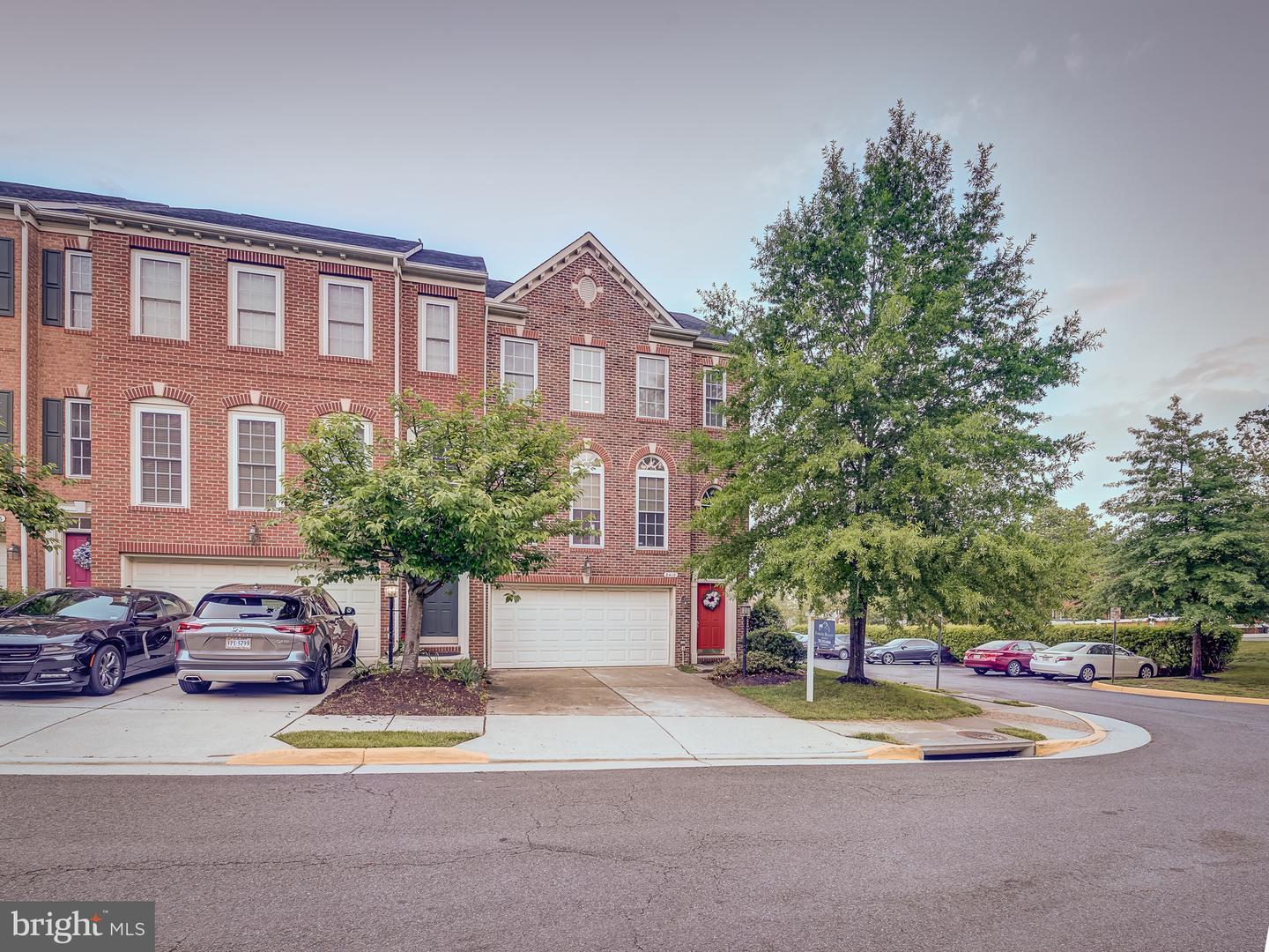 8410 CHAUCER HOUSE CT, LORTON, Virginia 22079, 4 Bedrooms Bedrooms, ,3 BathroomsBathrooms,Residential,For sale,8410 CHAUCER HOUSE CT,VAFX2268240 MLS # VAFX2268240 8410 CHAUCER HOUSE CT, LORTON, Virginia 22079, 4 Bedrooms Bedrooms, ,3 BathroomsBathrooms,Residential,For sale,8410 CHAUCER HOUSE CT,VAFX2268240 MLS # VAFX2268240