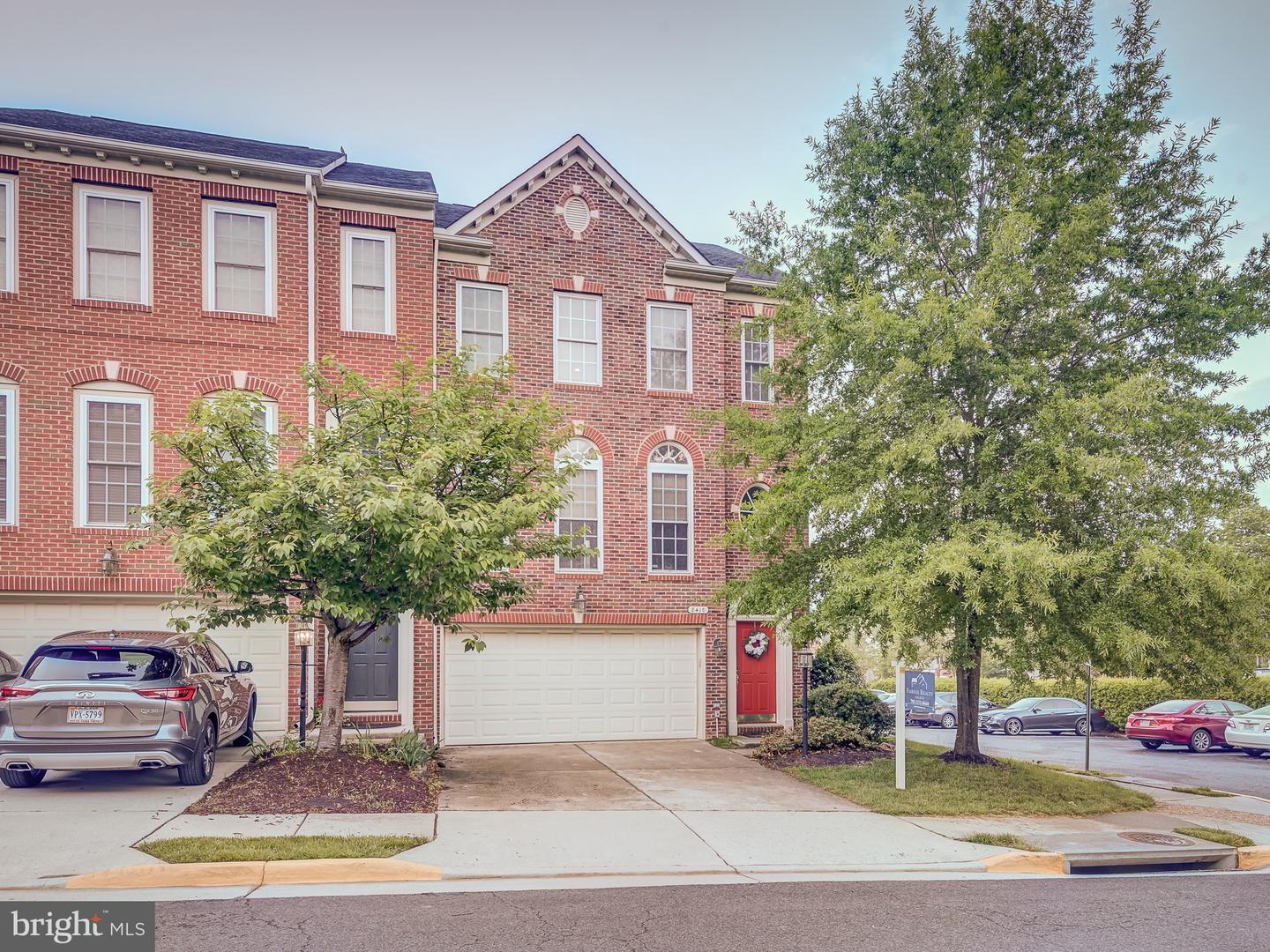 8410 CHAUCER HOUSE CT, LORTON, Virginia 22079, 4 Bedrooms Bedrooms, ,3 BathroomsBathrooms,Residential,For sale,8410 CHAUCER HOUSE CT,VAFX2268240 MLS # VAFX2268240 8410 CHAUCER HOUSE CT, LORTON, Virginia 22079, 4 Bedrooms Bedrooms, ,3 BathroomsBathrooms,Residential,For sale,8410 CHAUCER HOUSE CT,VAFX2268240 MLS # VAFX2268240