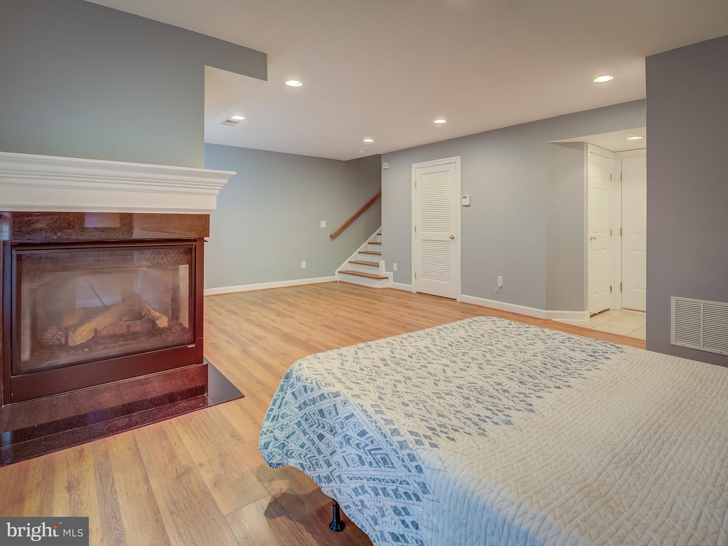 8410 CHAUCER HOUSE CT, LORTON, Virginia 22079, 4 Bedrooms Bedrooms, ,3 BathroomsBathrooms,Residential,For sale,8410 CHAUCER HOUSE CT,VAFX2268240 MLS # VAFX2268240 8410 CHAUCER HOUSE CT, LORTON, Virginia 22079, 4 Bedrooms Bedrooms, ,3 BathroomsBathrooms,Residential,For sale,8410 CHAUCER HOUSE CT,VAFX2268240 MLS # VAFX2268240