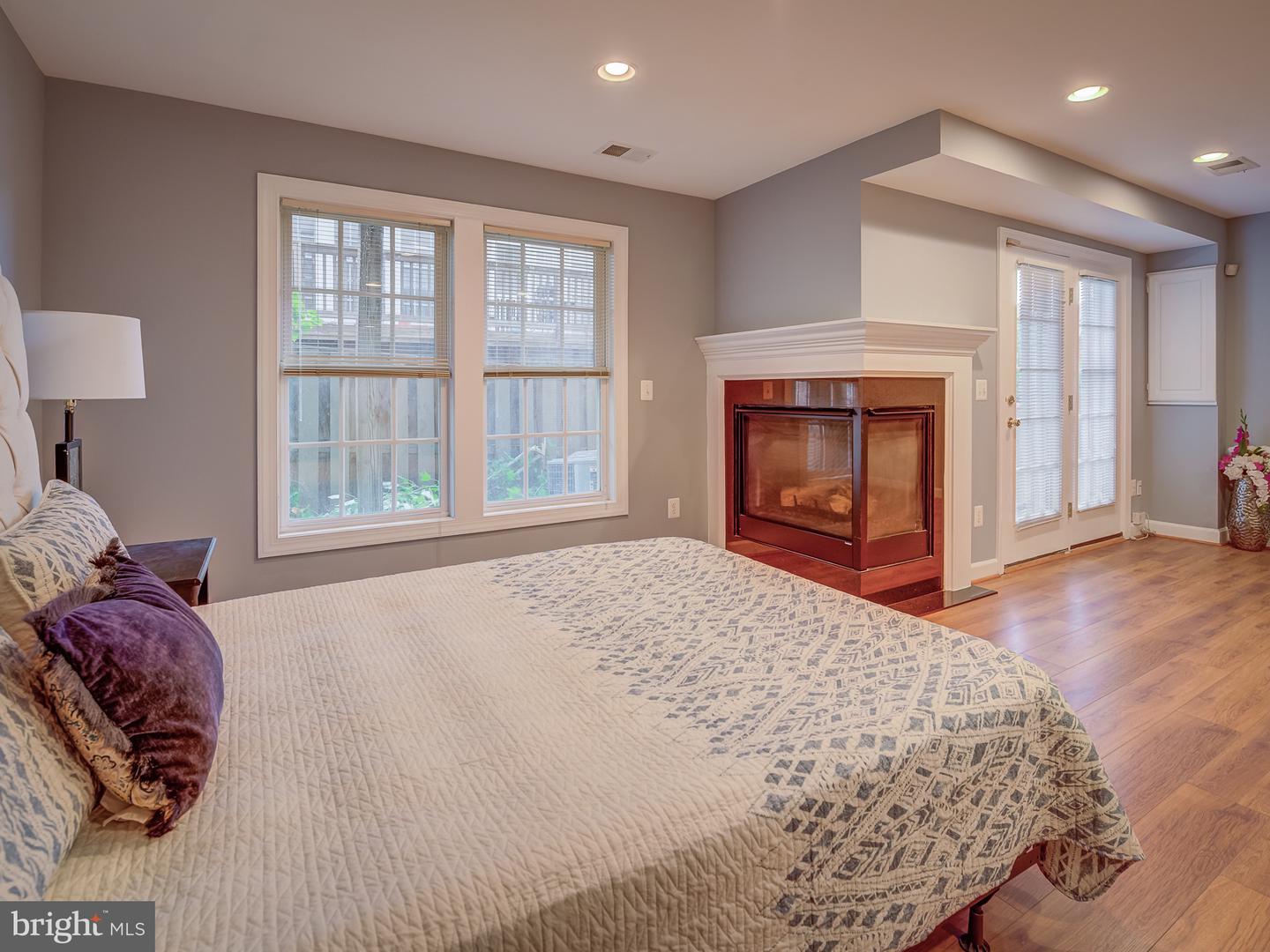 8410 CHAUCER HOUSE CT, LORTON, Virginia 22079, 4 Bedrooms Bedrooms, ,3 BathroomsBathrooms,Residential,For sale,8410 CHAUCER HOUSE CT,VAFX2268240 MLS # VAFX2268240 8410 CHAUCER HOUSE CT, LORTON, Virginia 22079, 4 Bedrooms Bedrooms, ,3 BathroomsBathrooms,Residential,For sale,8410 CHAUCER HOUSE CT,VAFX2268240 MLS # VAFX2268240