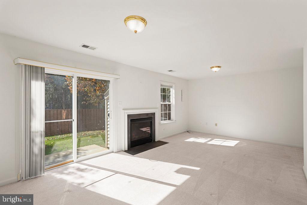 8256 SHANNONS LANDING WAY, LORTON, Virginia 22079, 3 Bedrooms Bedrooms, 11 Rooms Rooms,2 BathroomsBathrooms,Residential,For sale,8256 SHANNONS LANDING WAY,VAFX2268606 MLS # VAFX2268606 8256 SHANNONS LANDING WAY, LORTON, Virginia 22079, 3 Bedrooms Bedrooms, 11 Rooms Rooms,2 BathroomsBathrooms,Residential,For sale,8256 SHANNONS LANDING WAY,VAFX2268606 MLS # VAFX2268606