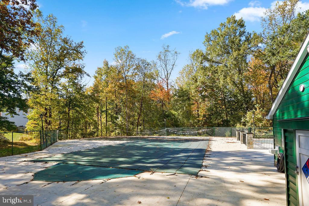 8256 SHANNONS LANDING WAY, LORTON, Virginia 22079, 3 Bedrooms Bedrooms, 11 Rooms Rooms,2 BathroomsBathrooms,Residential,For sale,8256 SHANNONS LANDING WAY,VAFX2268606 MLS # VAFX2268606 8256 SHANNONS LANDING WAY, LORTON, Virginia 22079, 3 Bedrooms Bedrooms, 11 Rooms Rooms,2 BathroomsBathrooms,Residential,For sale,8256 SHANNONS LANDING WAY,VAFX2268606 MLS # VAFX2268606