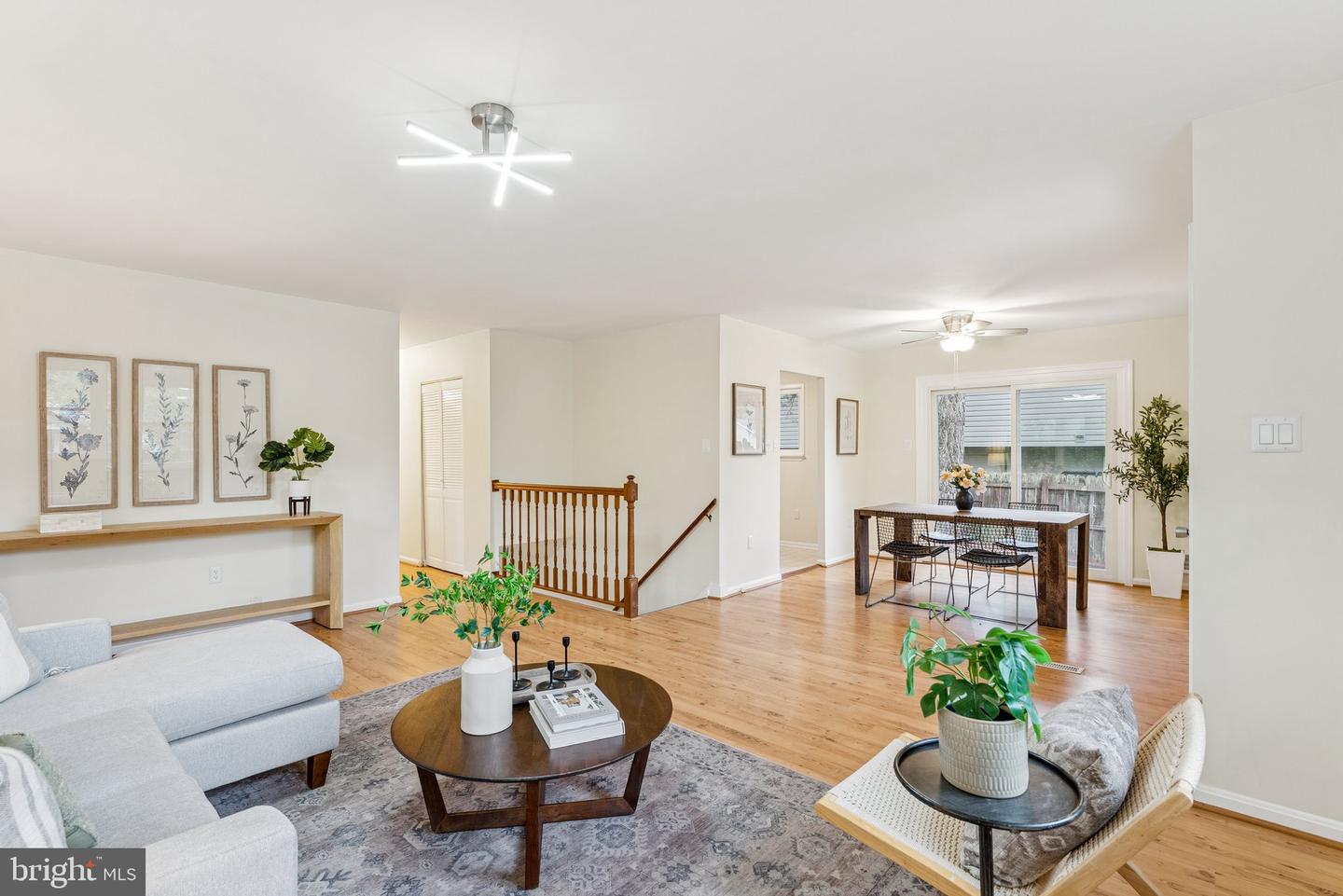 12802 VALLEYWOOD DR, WOODBRIDGE, Virginia 22192, 3 Bedrooms Bedrooms, ,3 BathroomsBathrooms,Residential,For sale,12802 VALLEYWOOD DR,VAPW2104430 MLS # VAPW2104430