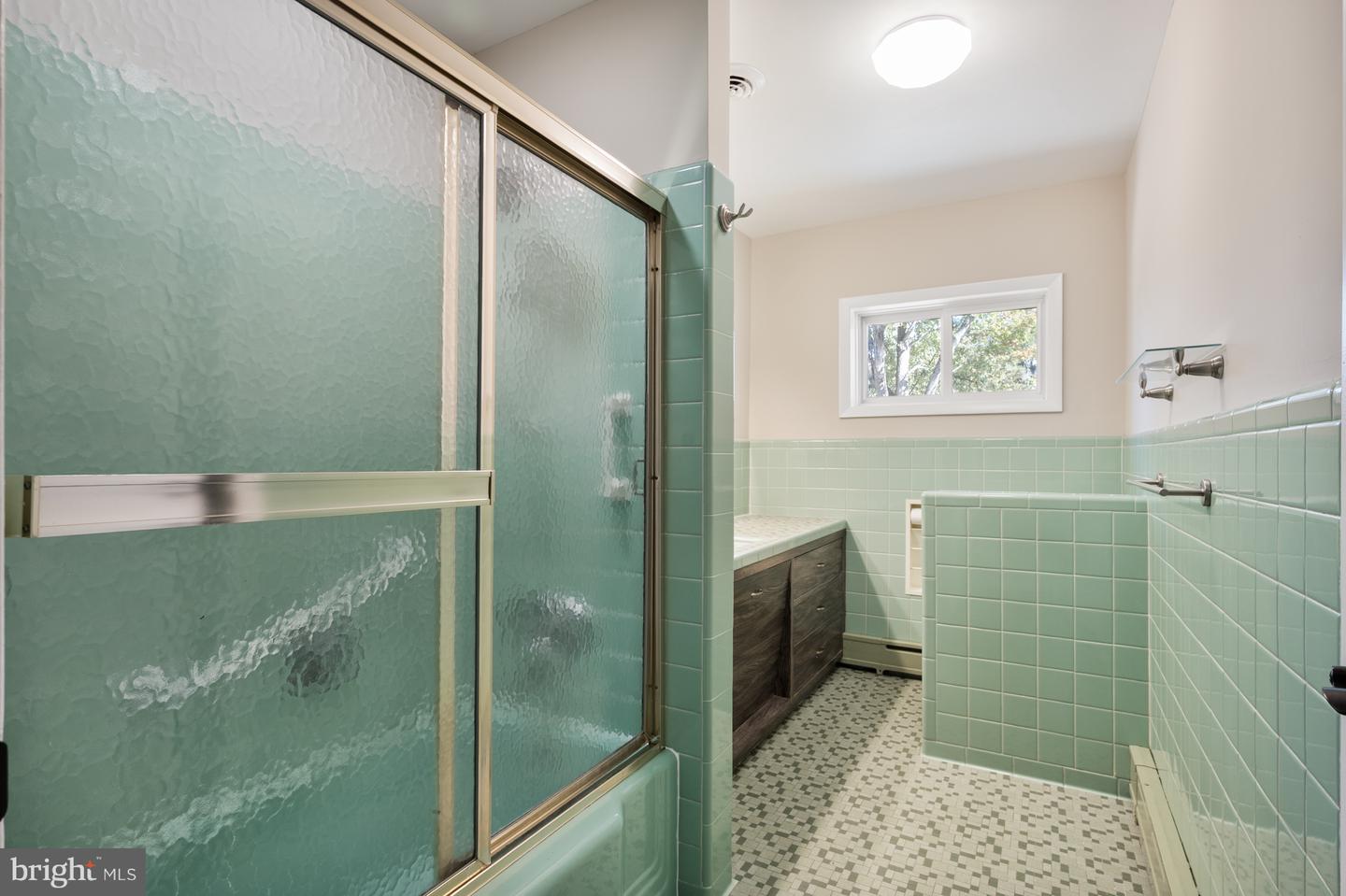 8917 LINTON LN, ALEXANDRIA, Virginia 22308, 3 Bedrooms Bedrooms, ,2 BathroomsBathrooms,Residential,For sale,8917 LINTON LN,VAFX2268506 MLS # VAFX2268506 8917 LINTON LN, ALEXANDRIA, Virginia 22308, 3 Bedrooms Bedrooms, ,2 BathroomsBathrooms,Residential,For sale,8917 LINTON LN,VAFX2268506 MLS # VAFX2268506