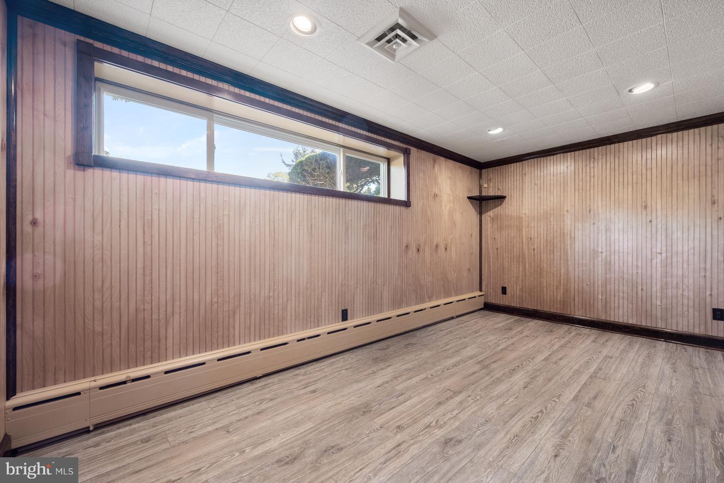 8917 LINTON LN, ALEXANDRIA, Virginia 22308, 3 Bedrooms Bedrooms, ,2 BathroomsBathrooms,Residential,For sale,8917 LINTON LN,VAFX2268506 MLS # VAFX2268506 8917 LINTON LN, ALEXANDRIA, Virginia 22308, 3 Bedrooms Bedrooms, ,2 BathroomsBathrooms,Residential,For sale,8917 LINTON LN,VAFX2268506 MLS # VAFX2268506