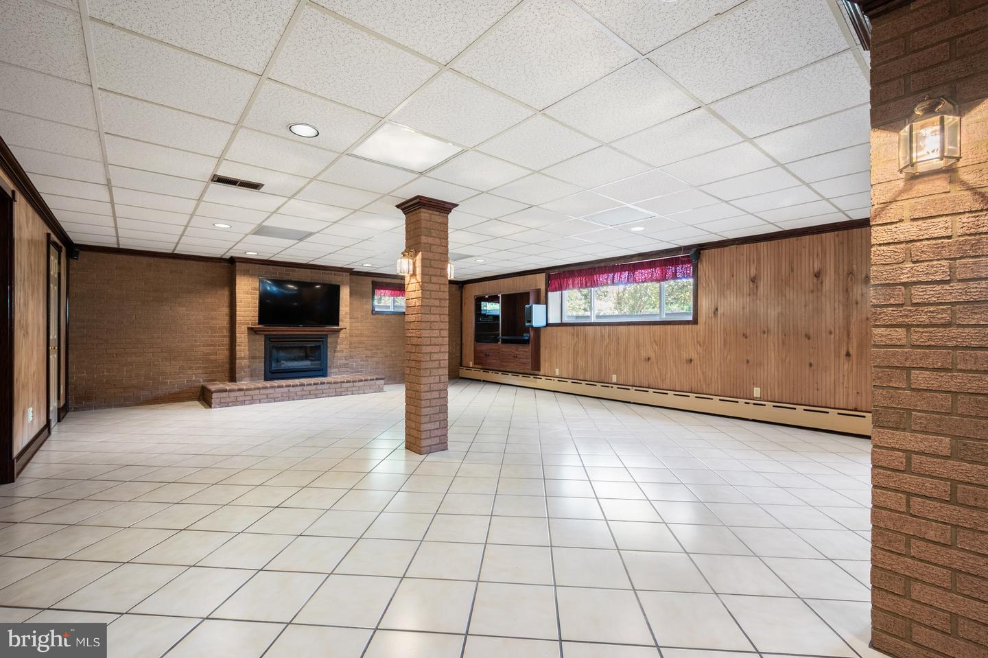 8917 LINTON LN, ALEXANDRIA, Virginia 22308, 3 Bedrooms Bedrooms, ,2 BathroomsBathrooms,Residential,For sale,8917 LINTON LN,VAFX2268506 MLS # VAFX2268506 8917 LINTON LN, ALEXANDRIA, Virginia 22308, 3 Bedrooms Bedrooms, ,2 BathroomsBathrooms,Residential,For sale,8917 LINTON LN,VAFX2268506 MLS # VAFX2268506