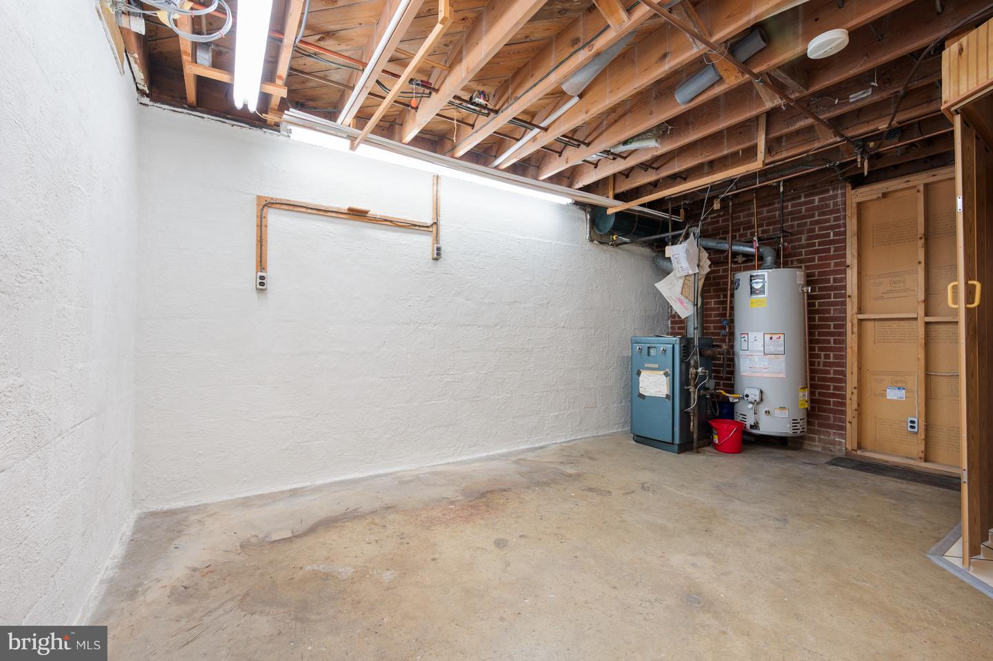 8917 LINTON LN, ALEXANDRIA, Virginia 22308, 3 Bedrooms Bedrooms, ,2 BathroomsBathrooms,Residential,For sale,8917 LINTON LN,VAFX2268506 MLS # VAFX2268506 8917 LINTON LN, ALEXANDRIA, Virginia 22308, 3 Bedrooms Bedrooms, ,2 BathroomsBathrooms,Residential,For sale,8917 LINTON LN,VAFX2268506 MLS # VAFX2268506