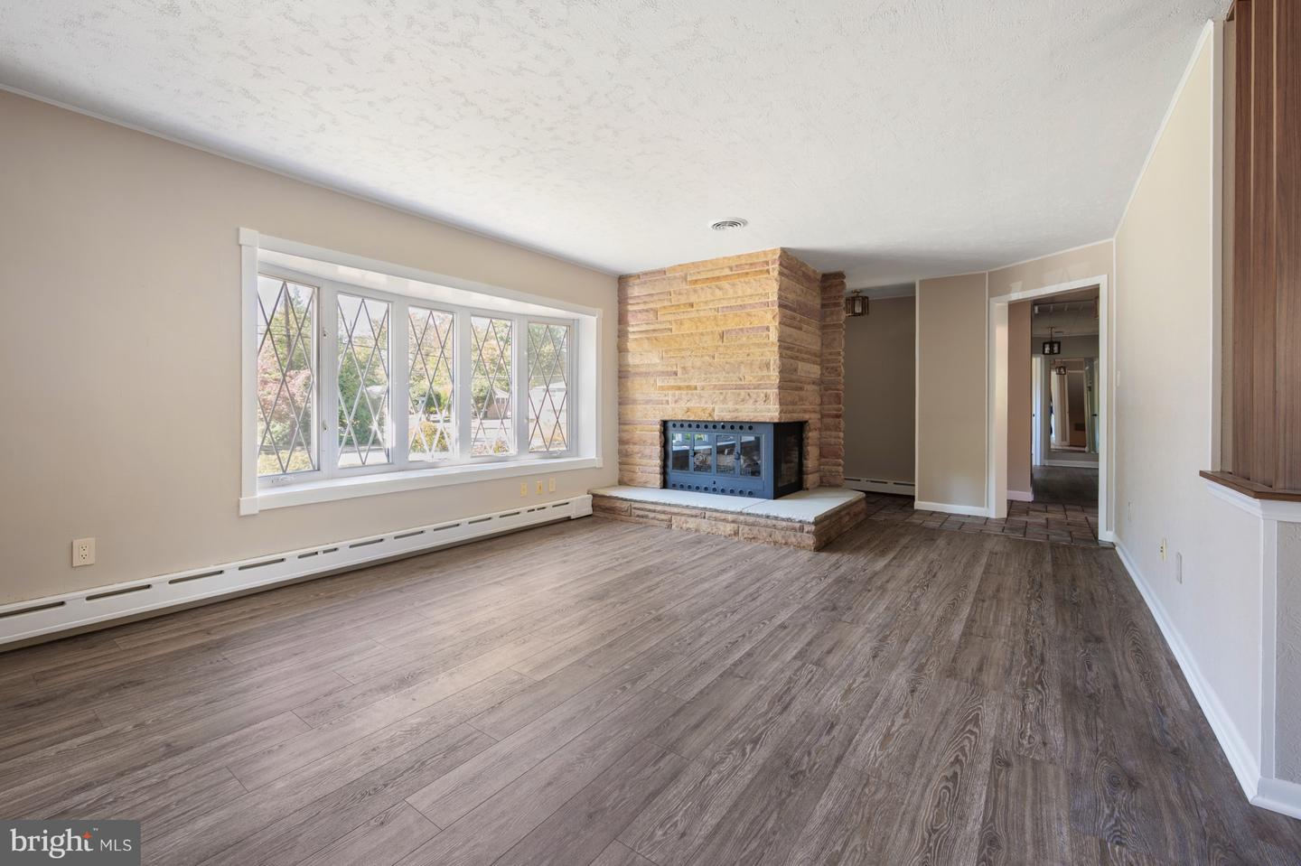 8917 LINTON LN, ALEXANDRIA, Virginia 22308, 3 Bedrooms Bedrooms, ,2 BathroomsBathrooms,Residential,For sale,8917 LINTON LN,VAFX2268506 MLS # VAFX2268506 8917 LINTON LN, ALEXANDRIA, Virginia 22308, 3 Bedrooms Bedrooms, ,2 BathroomsBathrooms,Residential,For sale,8917 LINTON LN,VAFX2268506 MLS # VAFX2268506