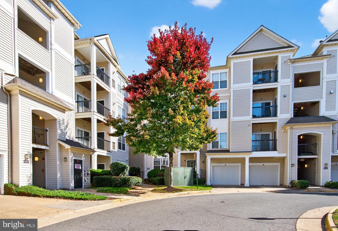 11319 ARISTOTLE DR #3-106, FAIRFAX, Virginia 22030, 2 Bedrooms Bedrooms, ,2 BathroomsBathrooms,Residential,For sale,11319 ARISTOTLE DR #3-106,VAFX2268738 MLS # VAFX2268738