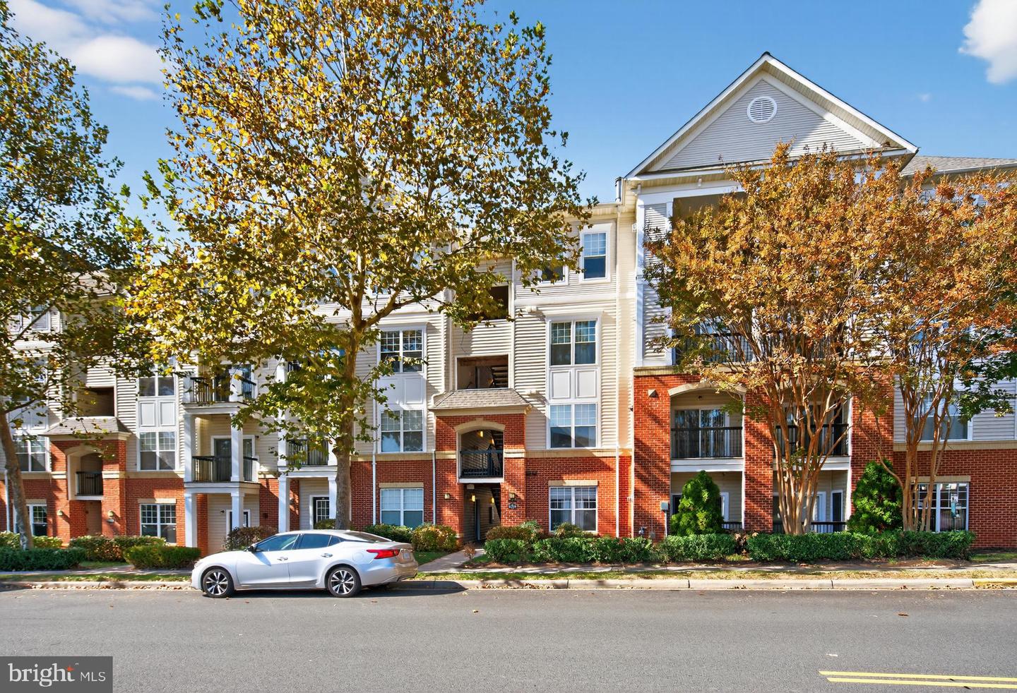 11319 ARISTOTLE DR #3-106, FAIRFAX, Virginia 22030, 2 Bedrooms Bedrooms, ,2 BathroomsBathrooms,Residential,For sale,11319 ARISTOTLE DR #3-106,VAFX2268738 MLS # VAFX2268738