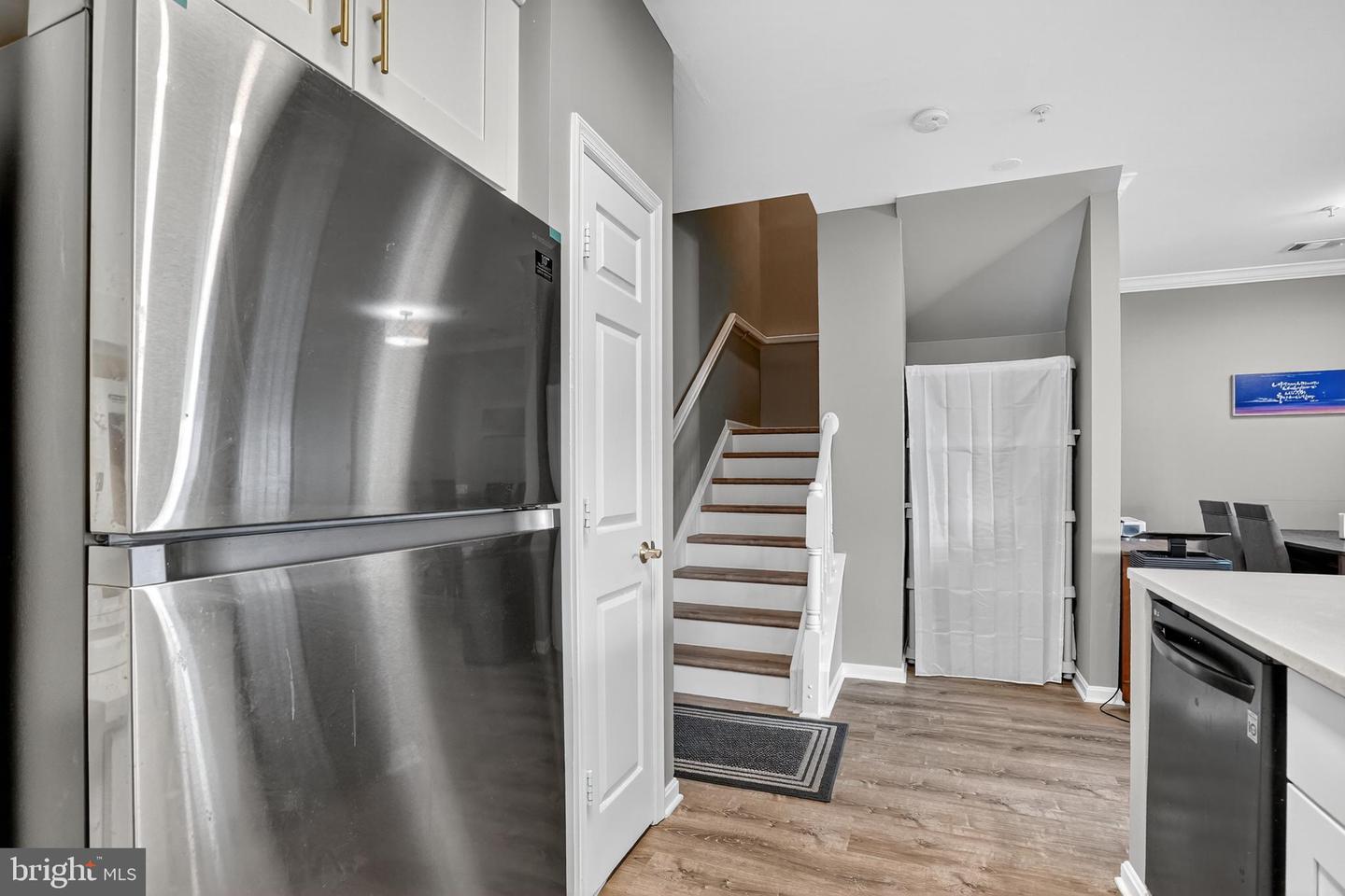11319 ARISTOTLE DR #3-106, FAIRFAX, Virginia 22030, 2 Bedrooms Bedrooms, ,2 BathroomsBathrooms,Residential,For sale,11319 ARISTOTLE DR #3-106,VAFX2268738 MLS # VAFX2268738