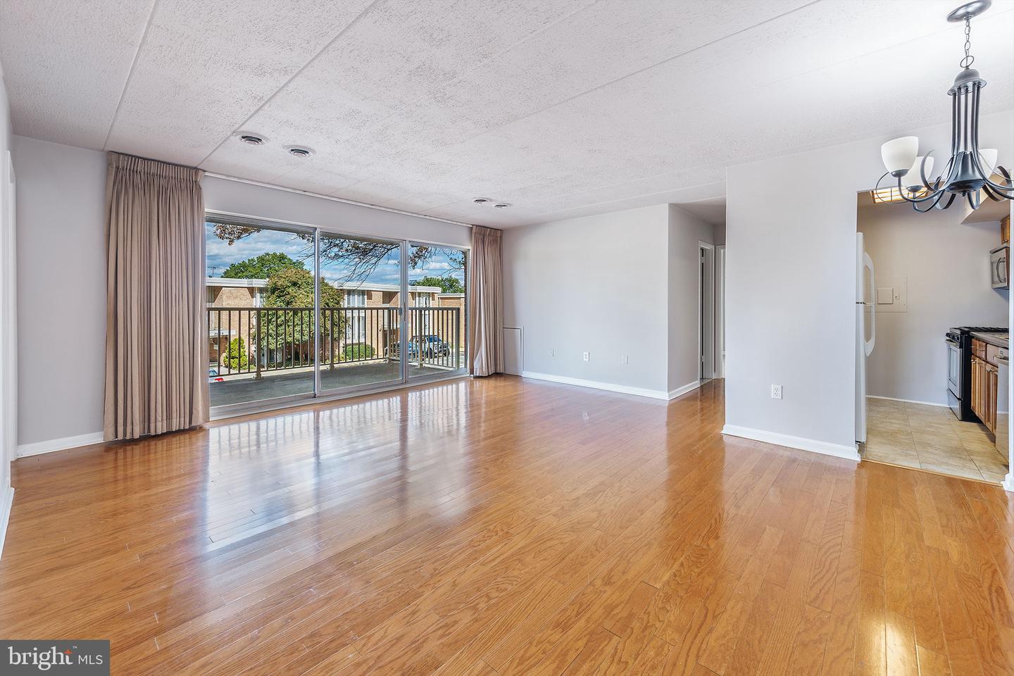 2630 WAGON DR #294, ALEXANDRIA, Virginia 22303, 2 Bedrooms Bedrooms, ,1 BathroomBathrooms,Residential,For sale,2630 WAGON DR #294,VAFX2269392 MLS # VAFX2269392