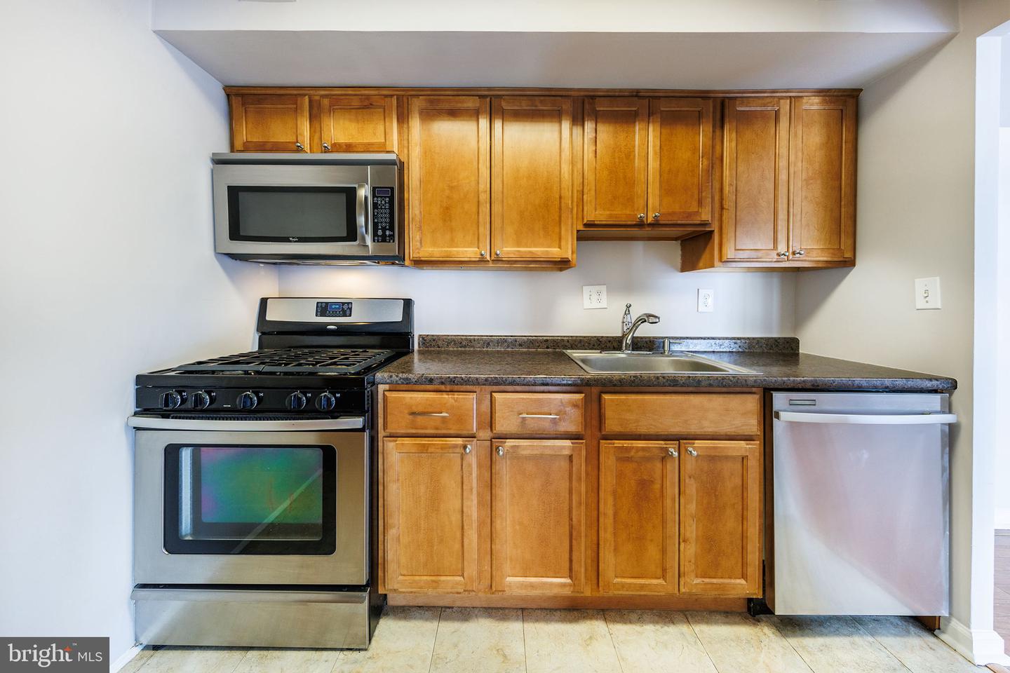 2630 WAGON DR #294, ALEXANDRIA, Virginia 22303, 2 Bedrooms Bedrooms, ,1 BathroomBathrooms,Residential,For sale,2630 WAGON DR #294,VAFX2269392 MLS # VAFX2269392
