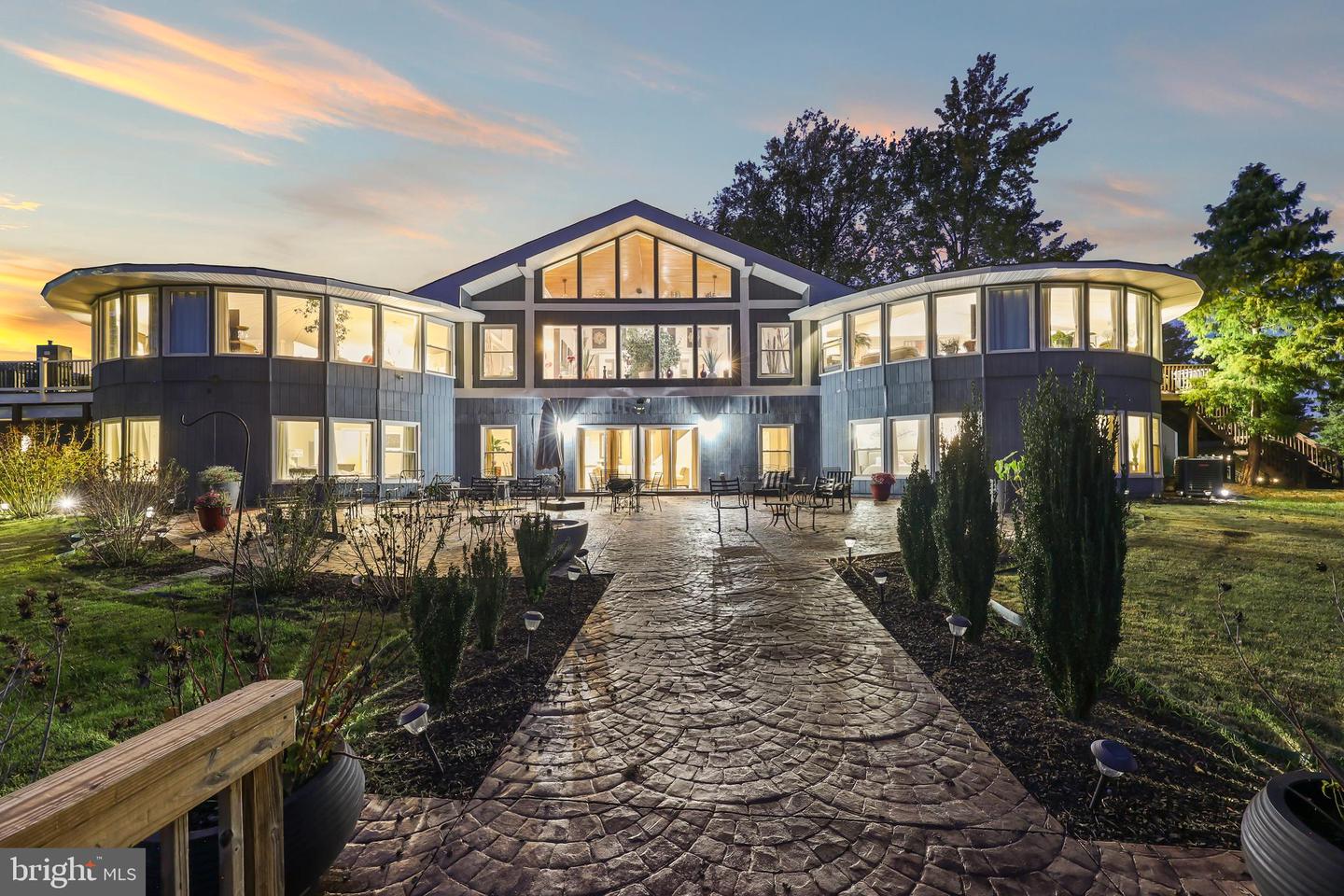 20 GREENVALE CT, RUTHER GLEN, Virginia 22546, 7 Bedrooms Bedrooms, ,3 BathroomsBathrooms,Residential,For sale,20 GREENVALE CT,VACV2008906 MLS # VACV2008906 20 GREENVALE CT, RUTHER GLEN, Virginia 22546, 7 Bedrooms Bedrooms, ,3 BathroomsBathrooms,Residential,For sale,20 GREENVALE CT,VACV2008906 MLS # VACV2008906