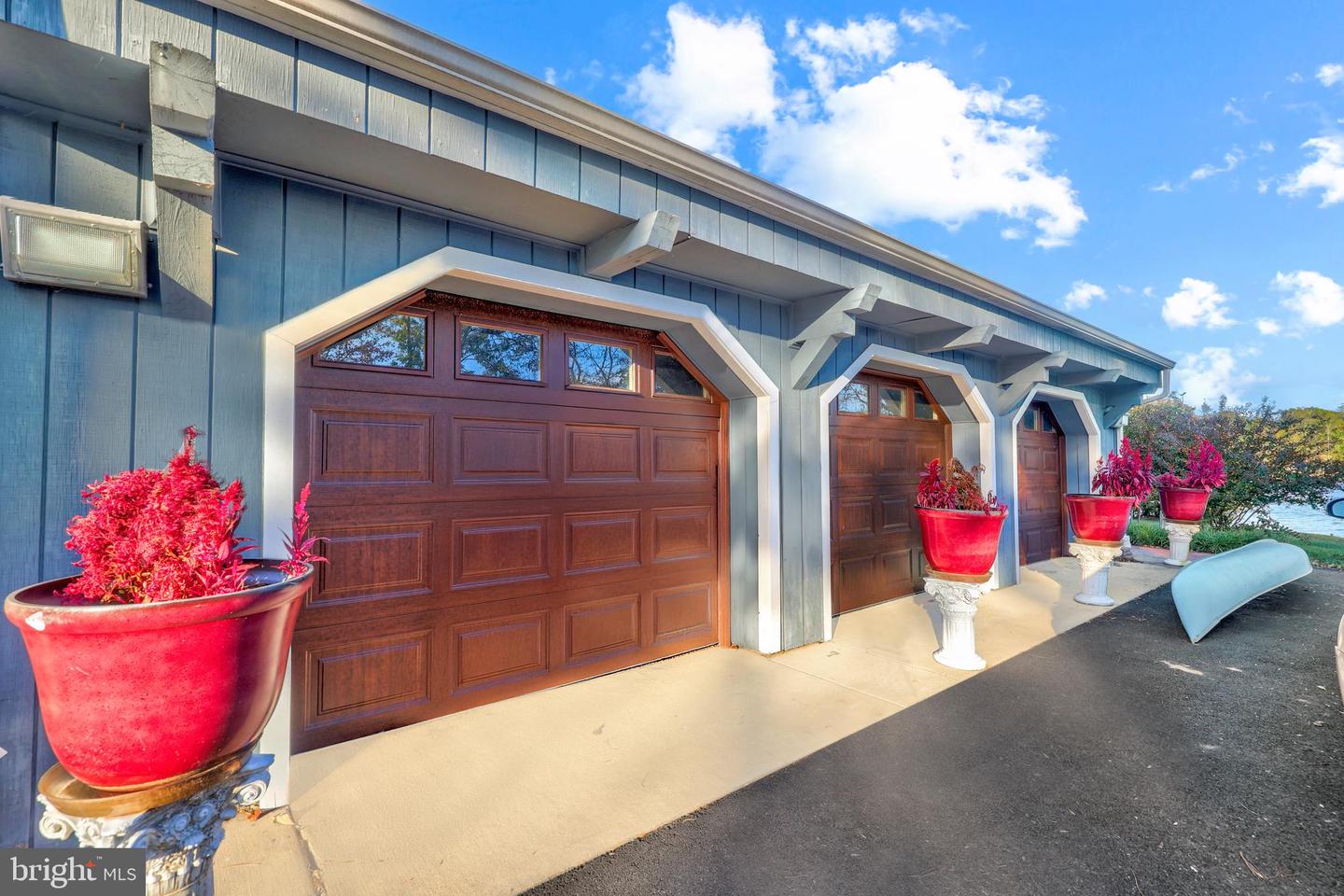 20 GREENVALE CT, RUTHER GLEN, Virginia 22546, 7 Bedrooms Bedrooms, ,3 BathroomsBathrooms,Residential,For sale,20 GREENVALE CT,VACV2008906 MLS # VACV2008906 20 GREENVALE CT, RUTHER GLEN, Virginia 22546, 7 Bedrooms Bedrooms, ,3 BathroomsBathrooms,Residential,For sale,20 GREENVALE CT,VACV2008906 MLS # VACV2008906