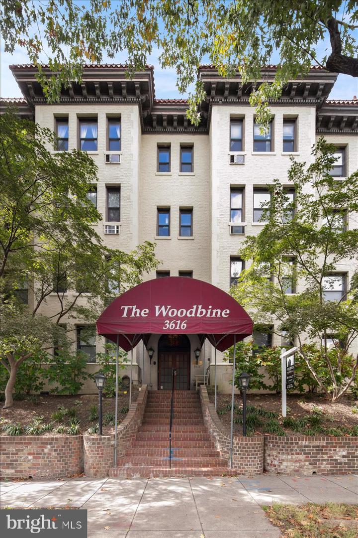 3616 CONNECTICUT AVE NW #207, WASHINGTON, District Of Columbia 20008, 1 Bedroom Bedrooms, ,1 BathroomBathrooms,Residential,For sale,3616 CONNECTICUT AVE NW #207,DCDC2224788 MLS # DCDC2224788