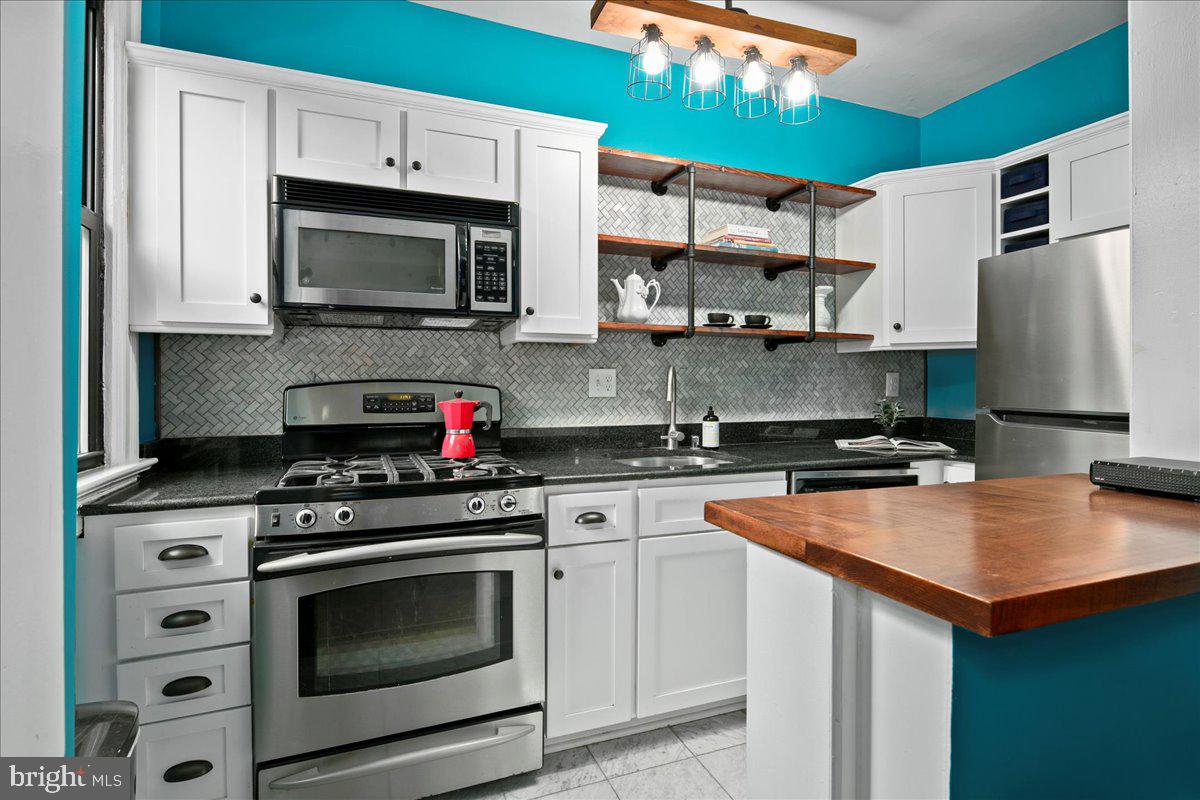 3616 CONNECTICUT AVE NW #207, WASHINGTON, District Of Columbia 20008, 1 Bedroom Bedrooms, ,1 BathroomBathrooms,Residential,For sale,3616 CONNECTICUT AVE NW #207,DCDC2224788 MLS # DCDC2224788