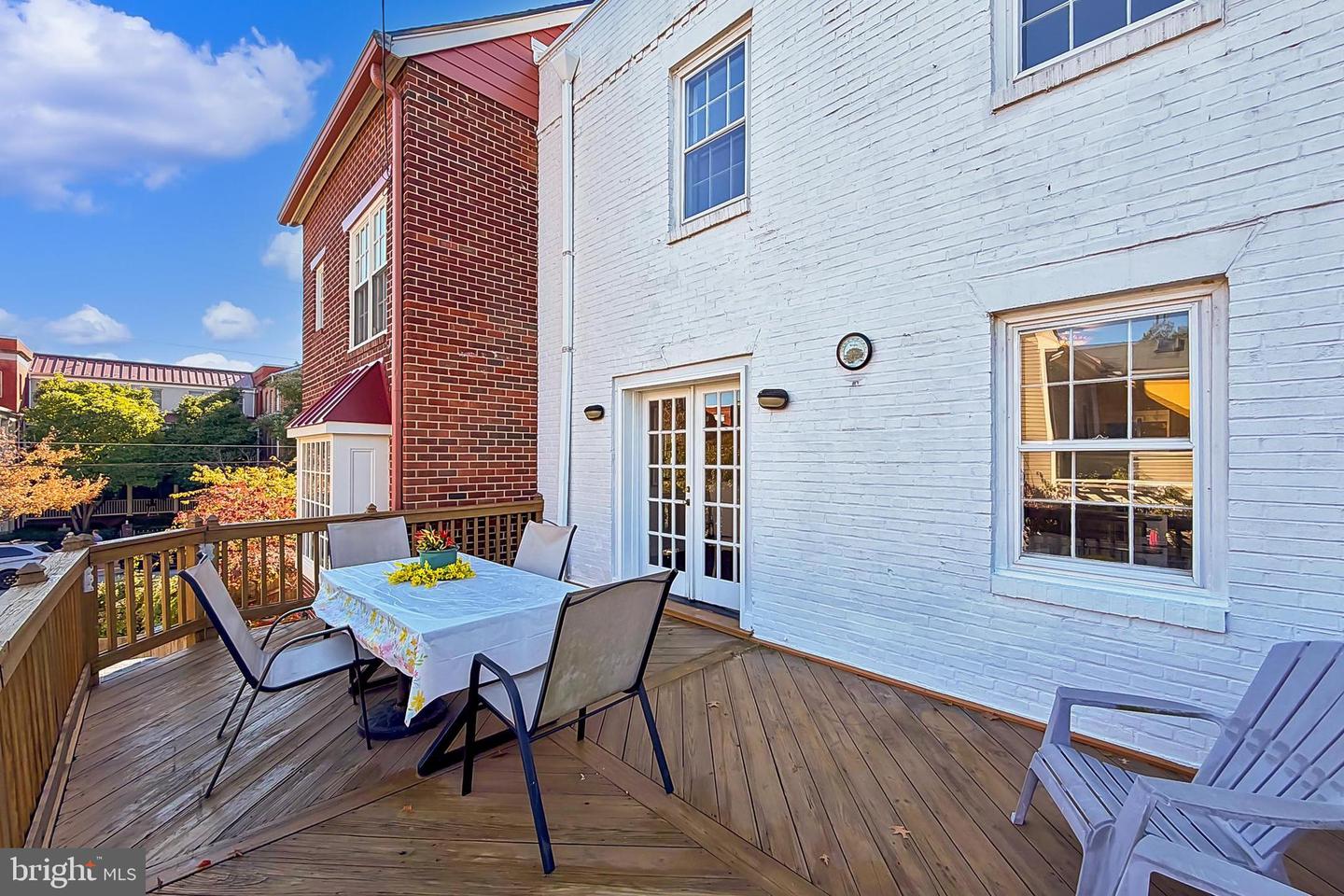 805 GREEN ST, ALEXANDRIA, Virginia 22314, 4 Bedrooms Bedrooms, ,3 BathroomsBathrooms,Residential,For sale,805 GREEN ST,VAAX2050342 MLS # VAAX2050342 805 GREEN ST, ALEXANDRIA, Virginia 22314, 4 Bedrooms Bedrooms, ,3 BathroomsBathrooms,Residential,For sale,805 GREEN ST,VAAX2050342 MLS # VAAX2050342