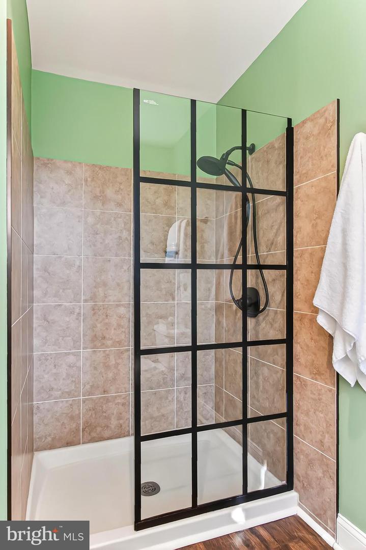 805 GREEN ST, ALEXANDRIA, Virginia 22314, 4 Bedrooms Bedrooms, ,3 BathroomsBathrooms,Residential,For sale,805 GREEN ST,VAAX2050342 MLS # VAAX2050342 805 GREEN ST, ALEXANDRIA, Virginia 22314, 4 Bedrooms Bedrooms, ,3 BathroomsBathrooms,Residential,For sale,805 GREEN ST,VAAX2050342 MLS # VAAX2050342
