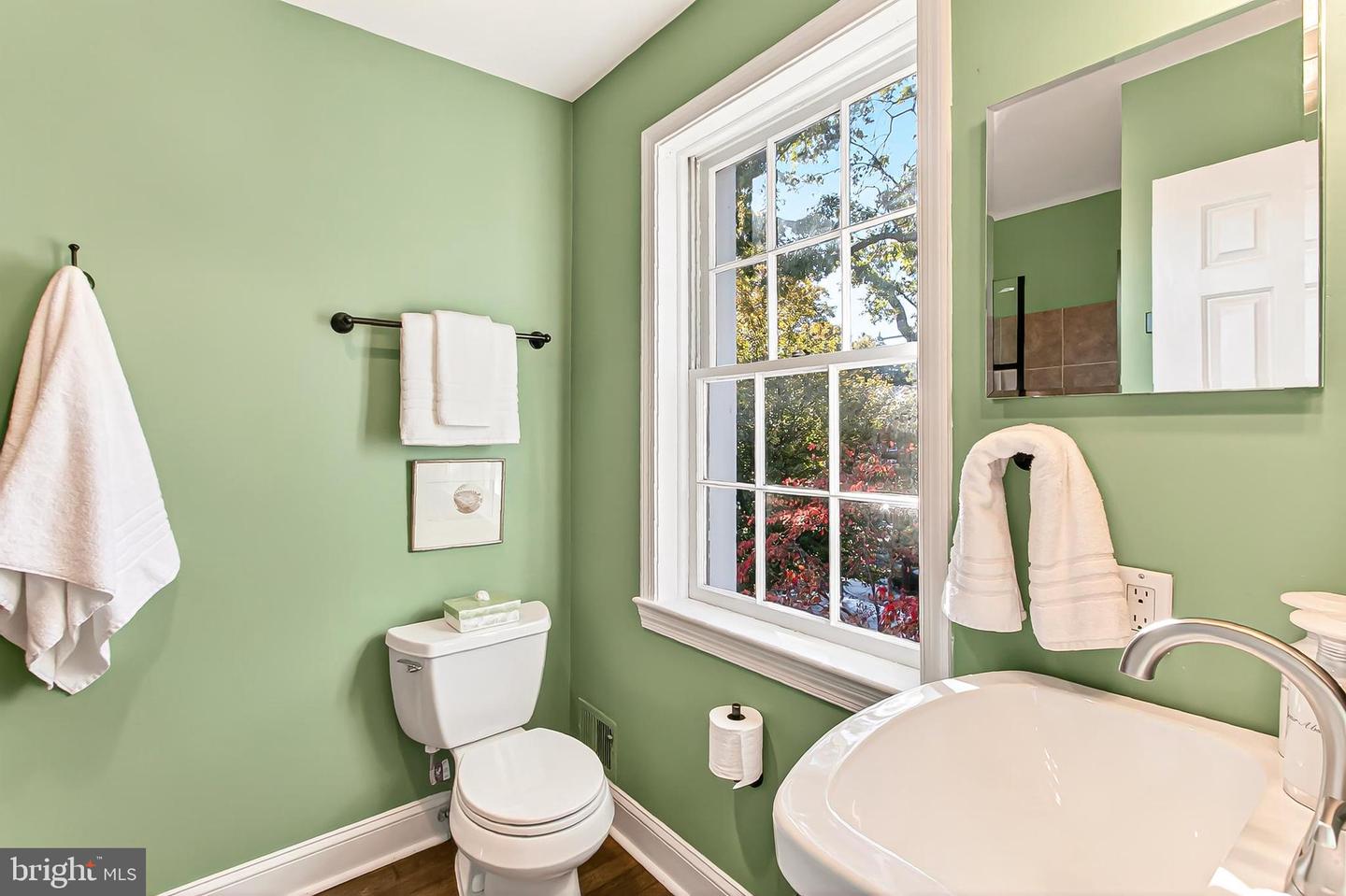 805 GREEN ST, ALEXANDRIA, Virginia 22314, 4 Bedrooms Bedrooms, ,3 BathroomsBathrooms,Residential,For sale,805 GREEN ST,VAAX2050342 MLS # VAAX2050342 805 GREEN ST, ALEXANDRIA, Virginia 22314, 4 Bedrooms Bedrooms, ,3 BathroomsBathrooms,Residential,For sale,805 GREEN ST,VAAX2050342 MLS # VAAX2050342